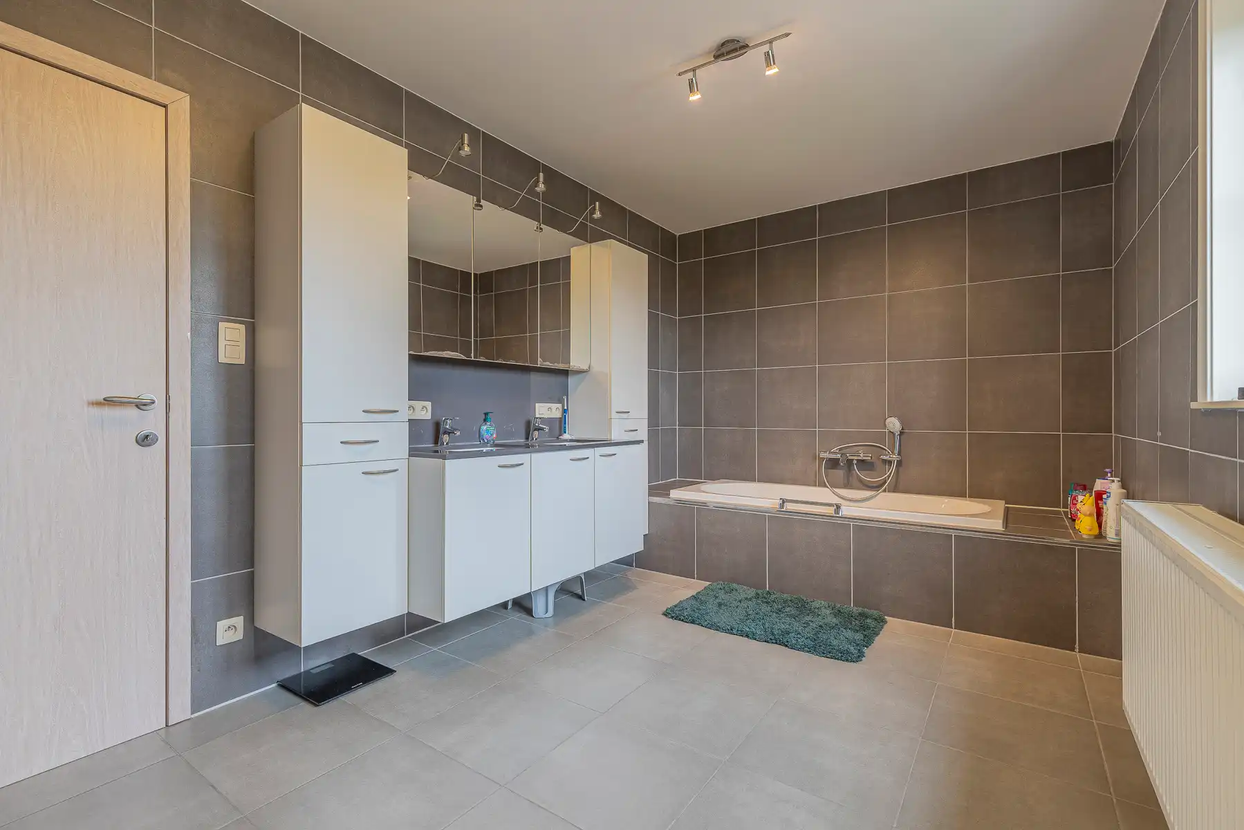 Ruime energiezuinige (EPC = A) woning met zuidwest tuin foto 21