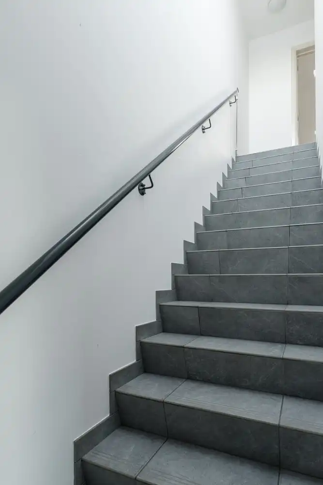 Ruim duplex appartement met 3 slaapkamers in het centrum van Hamont. foto 2