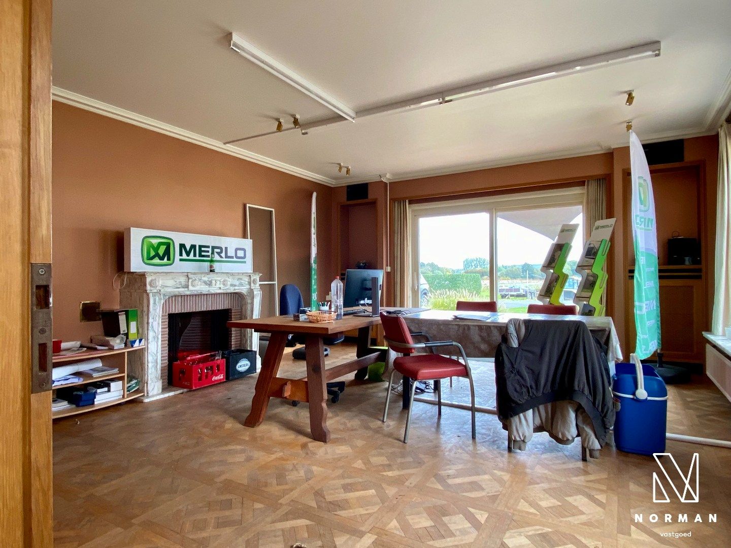 Landelijk gelegen villa met 5 slaapkamers, dubbele garage en een zee van ruimte foto 7