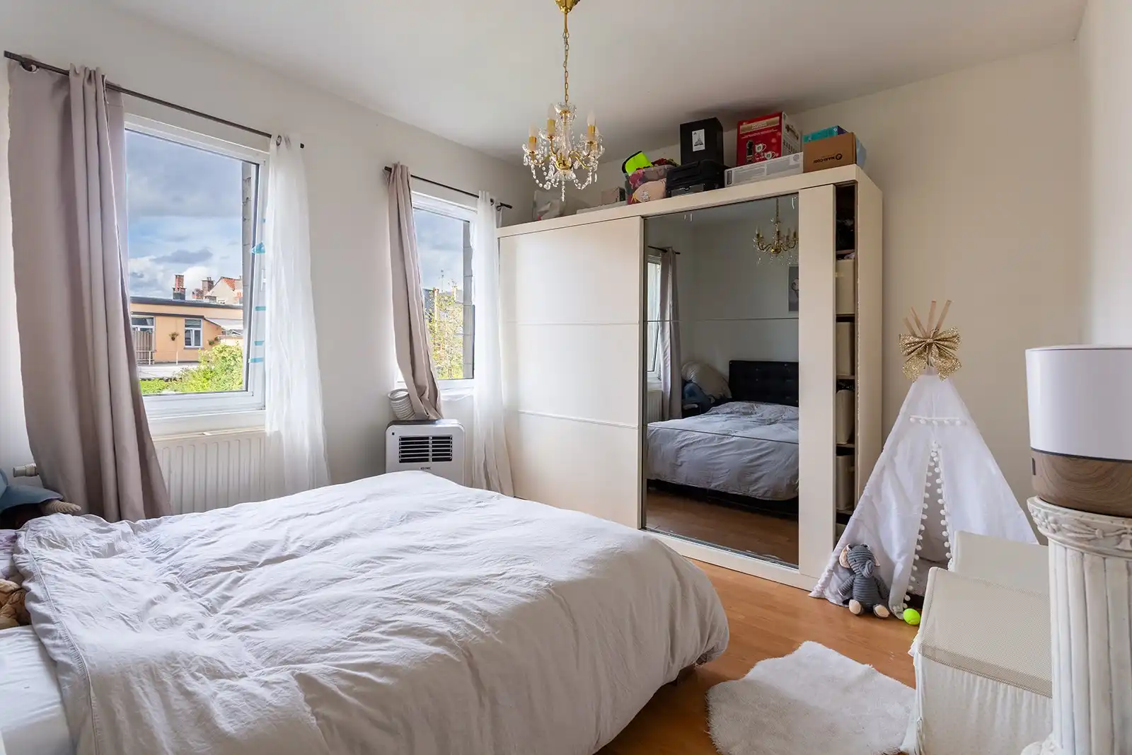 Ruim te renoveren duplex-appartement met 3 slpk en tuin foto 9