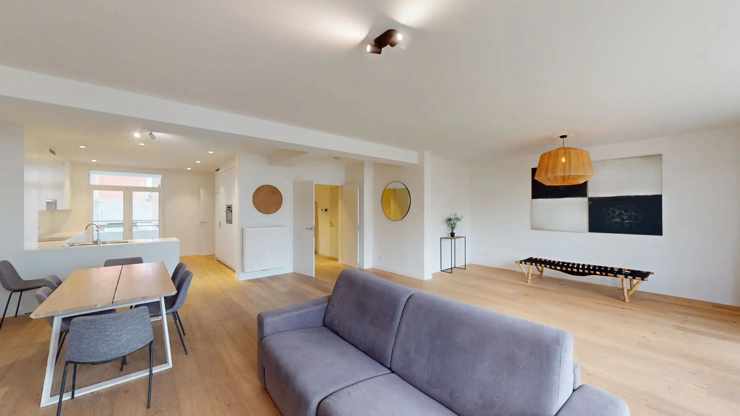 ANTWERPEN - Royaal appartement met terras op centrale locatie foto 2