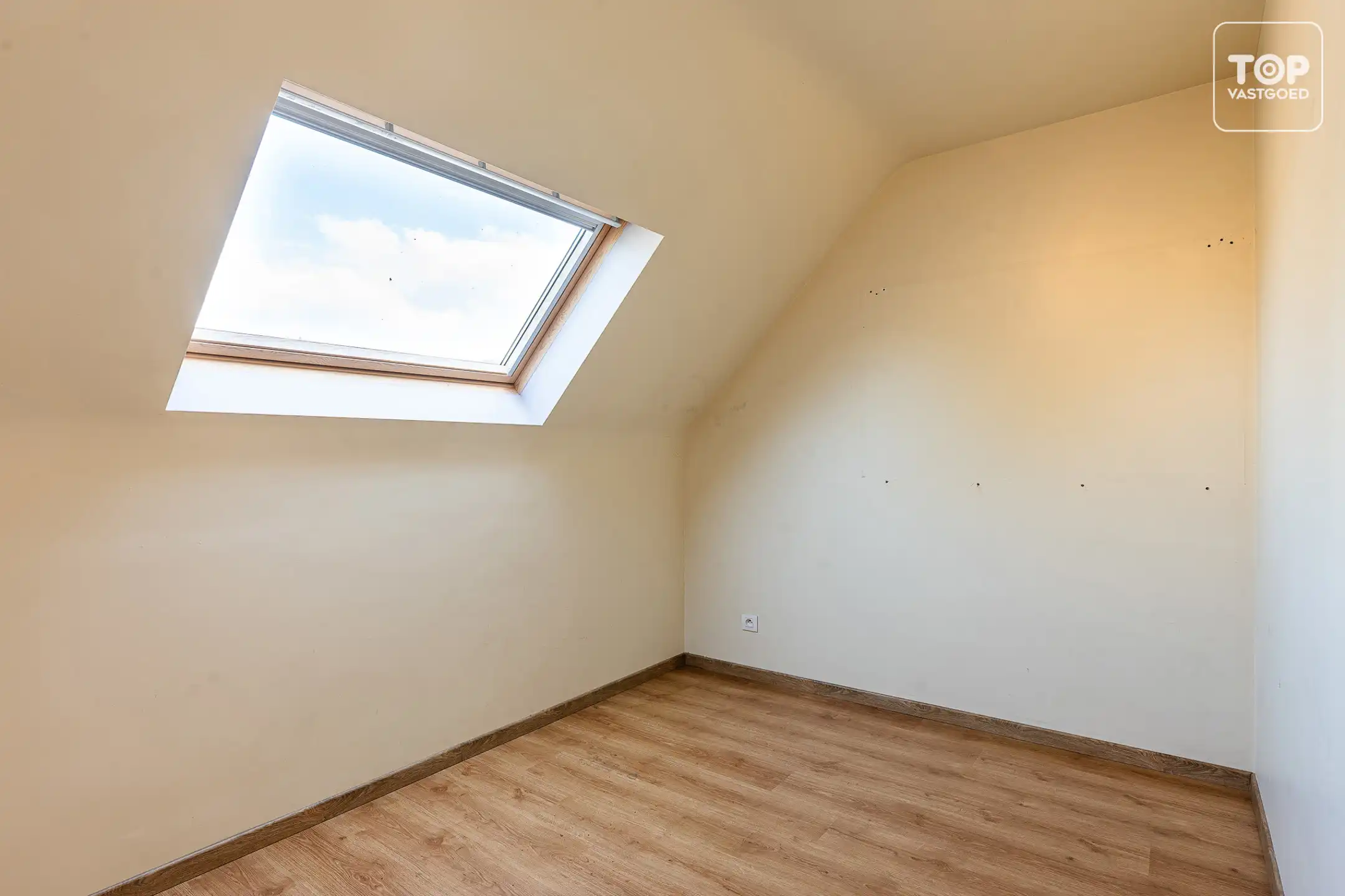 Rustig gelegen en energiezuinige woning met zonnige tuin foto 10
