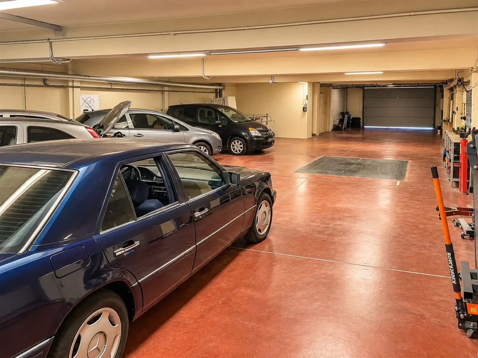 Opbrengsteigendom met twee appartementen en magazijn te Sint-Niklaas foto 23