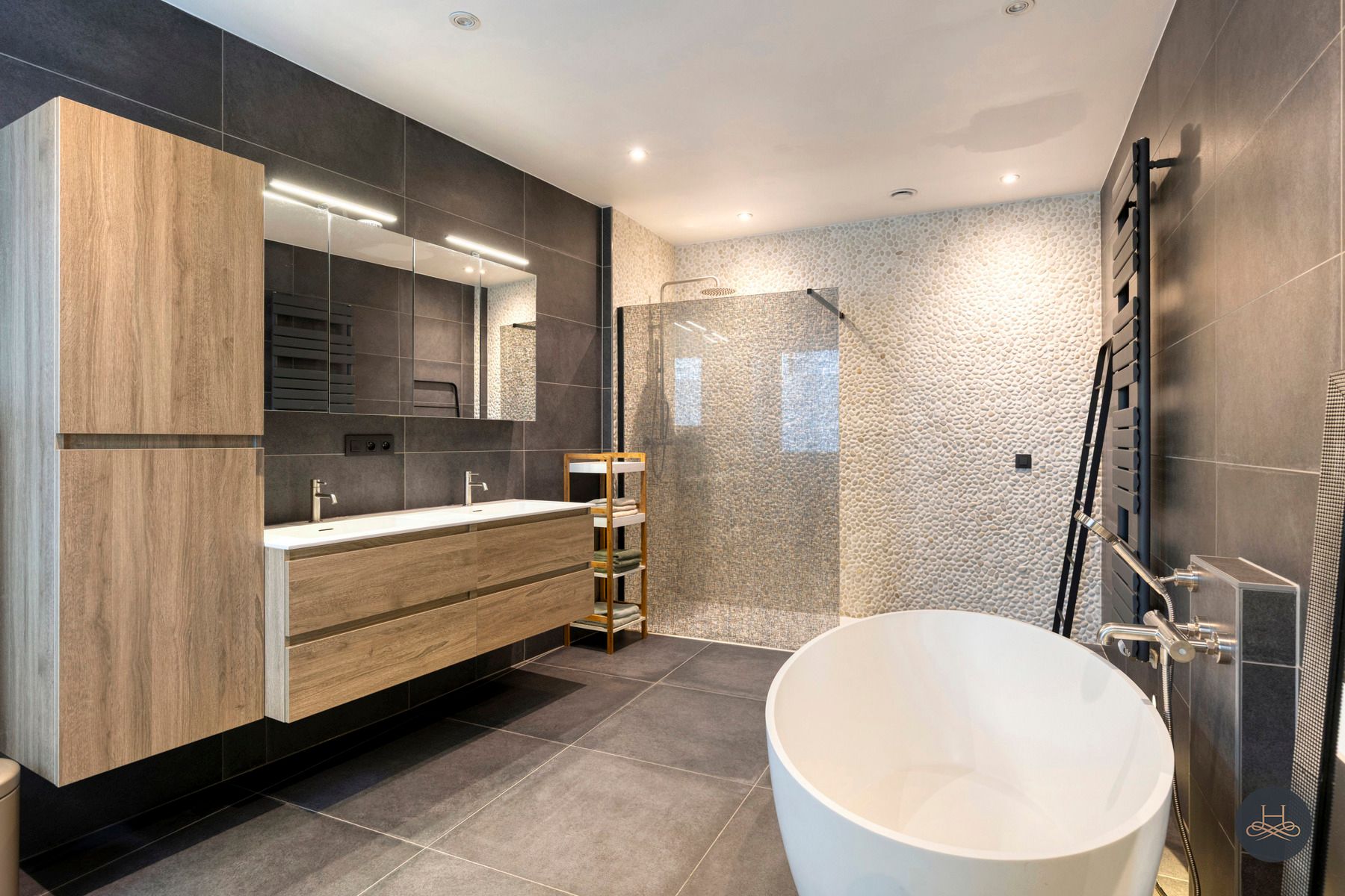 Knappe totaalrenovatie in centrum Haacht foto 15