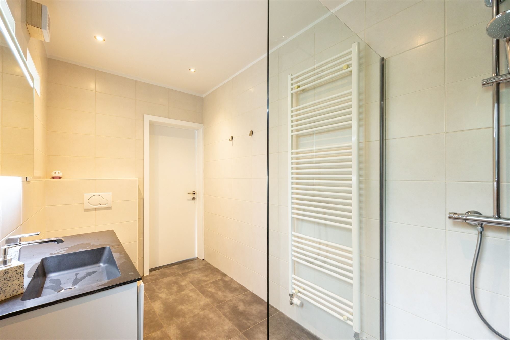 Instapklare woning in groene omgeving te Bonheiden foto 11