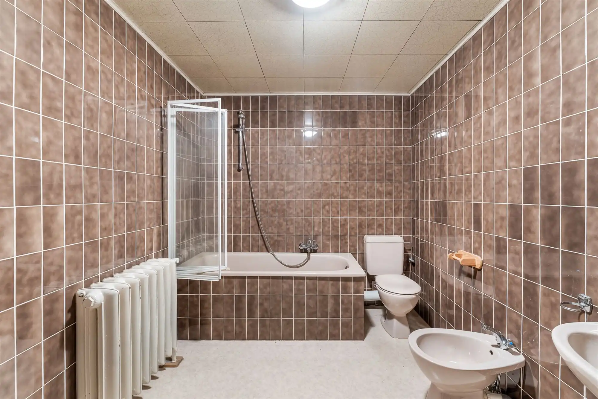RUIM APPARTEMENT VAN 199 M² MET 2 SLAAPKAMERS, TUIN EN TERRAS OP TOPLOCATIE IN BALEN CENTRUM! foto 16