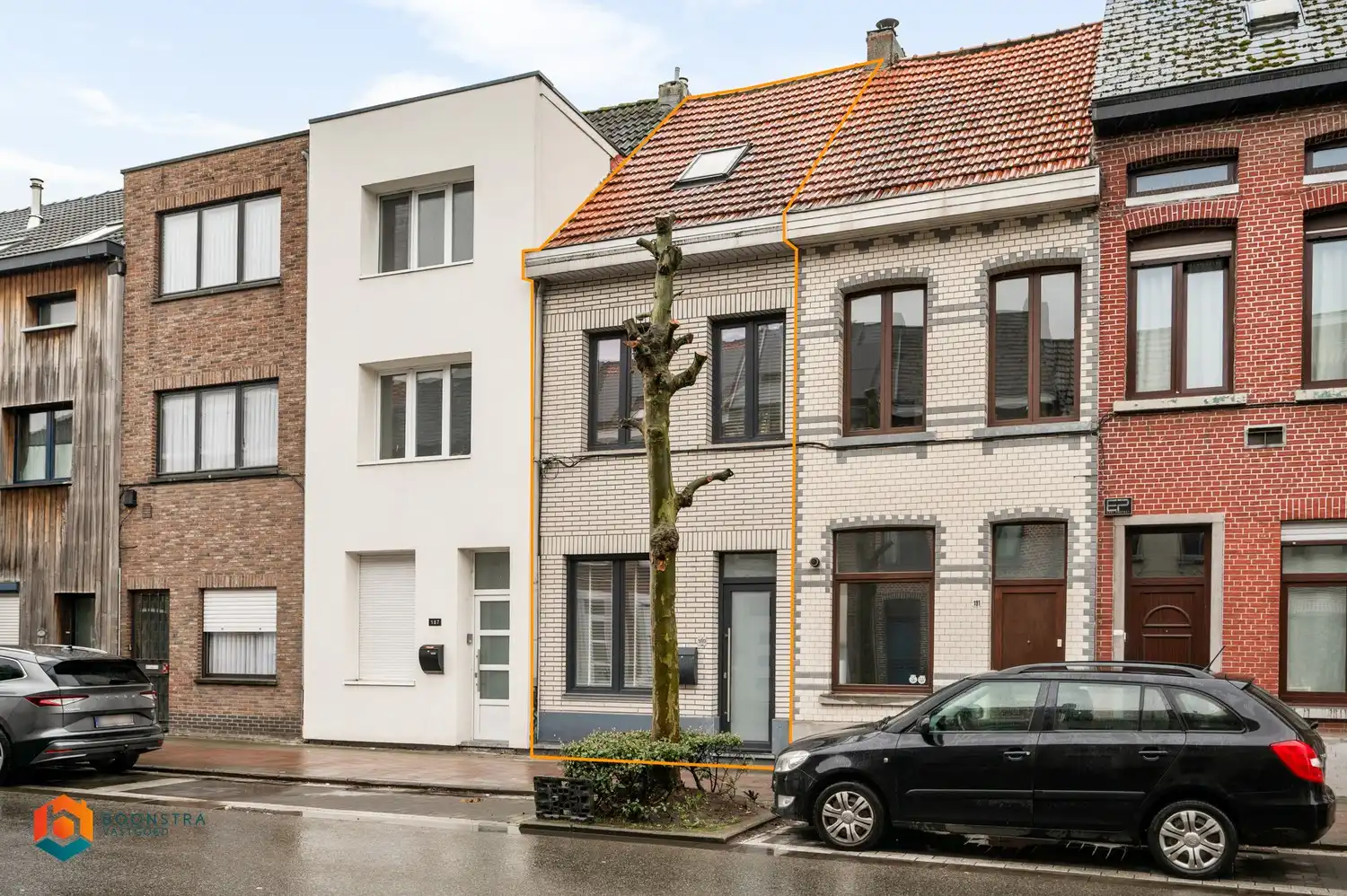Recent gerenoveerde woning met 2 slpkrs te Mechelen foto {{pictureIndex}}