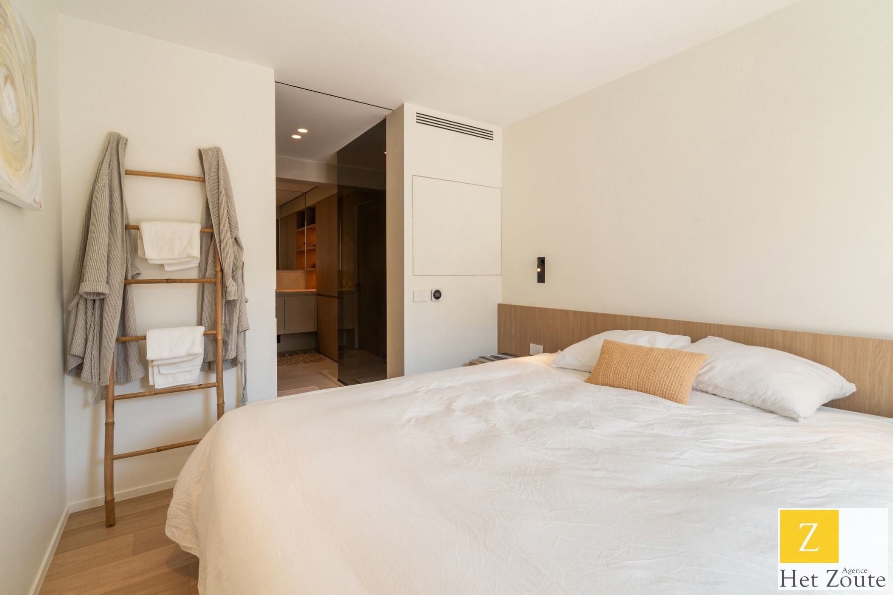 Elegantie, exclusieve luxe en frontaal zeezicht in Het Zoute foto 10