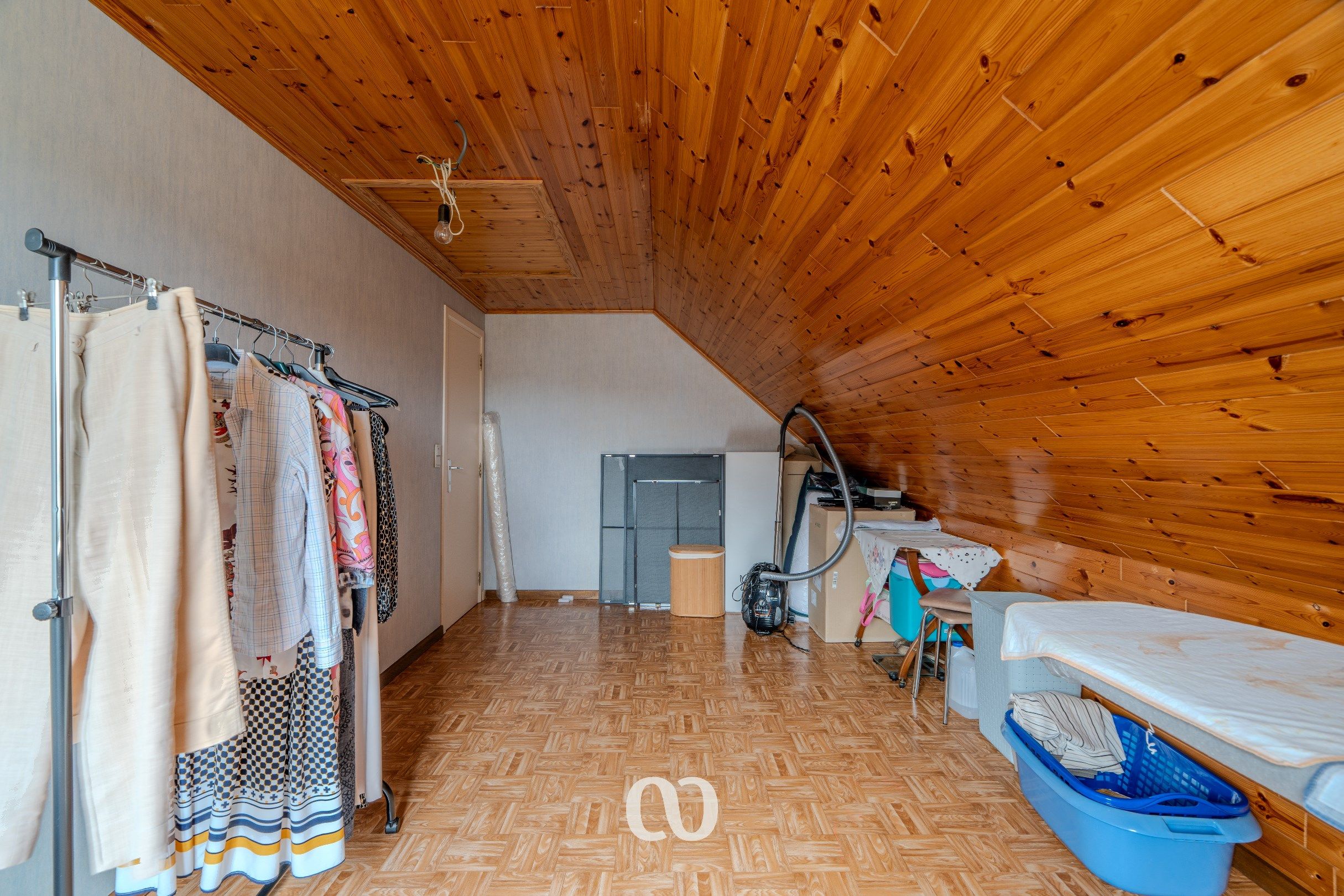 Instapklare woning met prachtige tuin en 4 slaapkamers foto 19