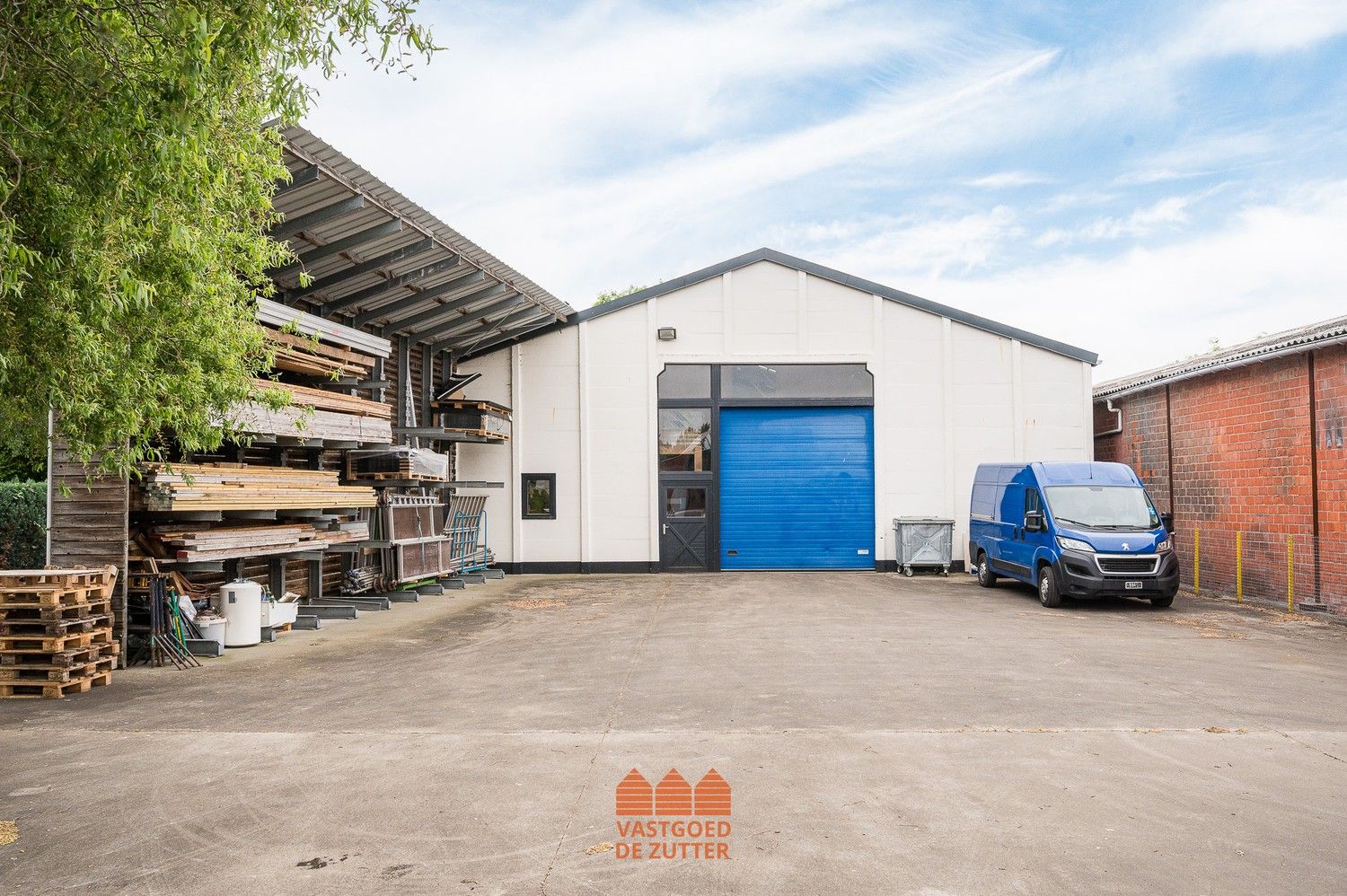 Unieke open bebouwing met functionele schrijnwerkerij op 1.376 m² foto 3