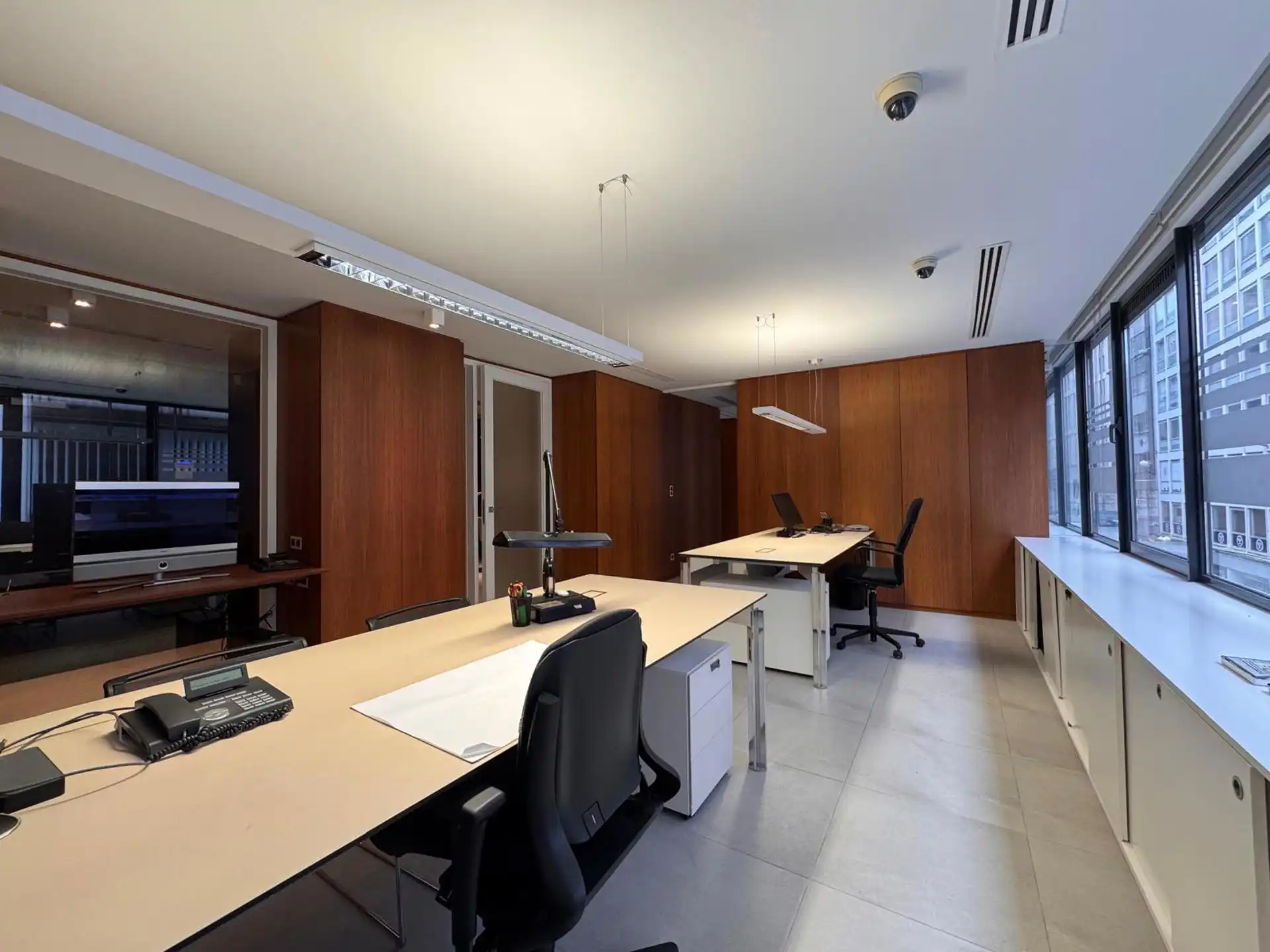 Instapklaar kantoor in de Diamantwijk te Antwerpen foto 6