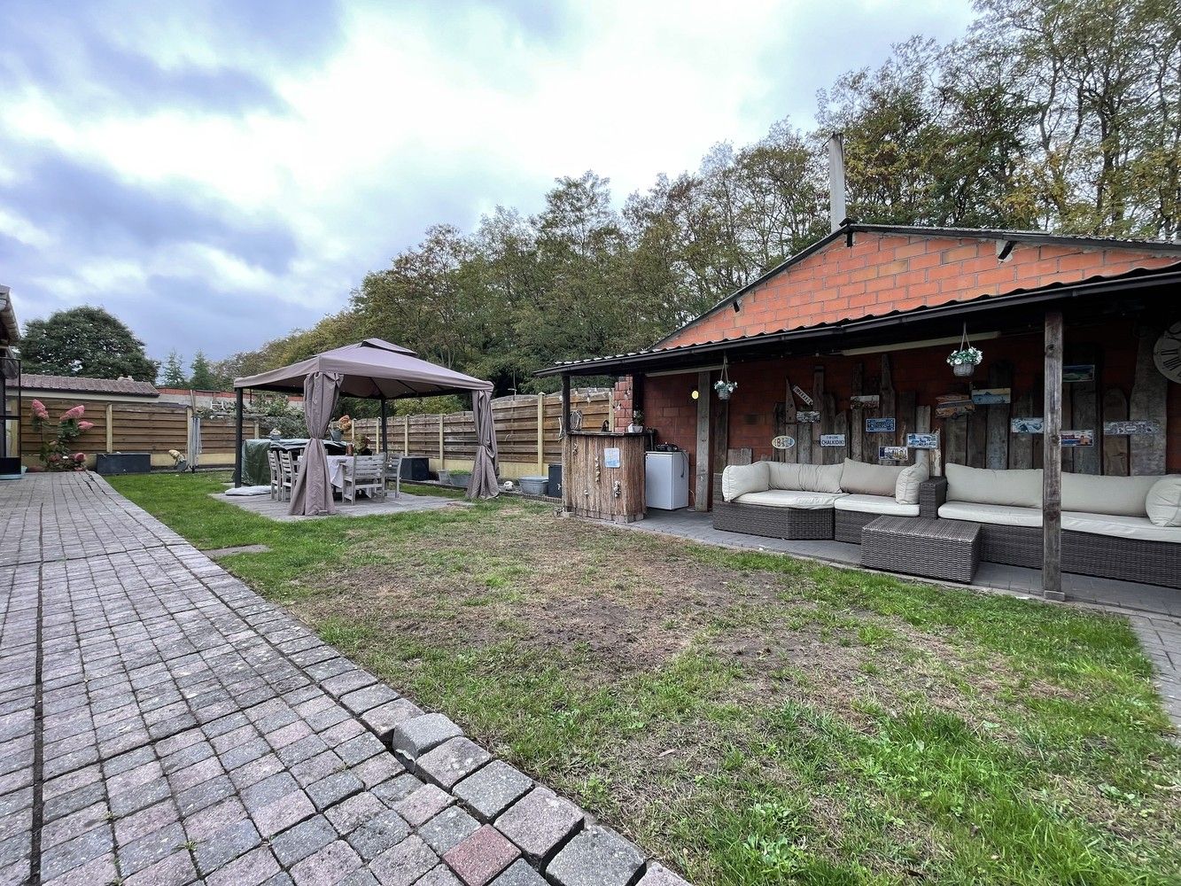 Verrassend ruime en volledig gerenoveerde woning met 3 slaapkamers en tuin foto 25