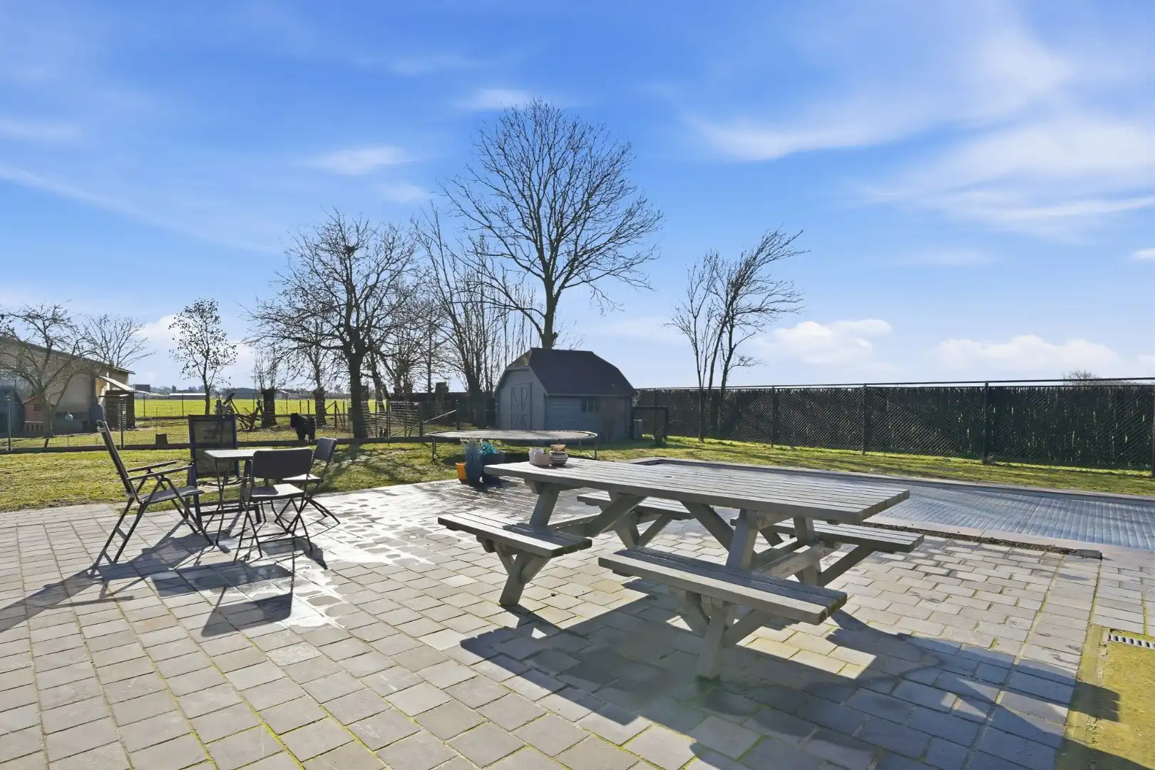 Landelijk gelegen villa met loods in Aartrijke foto 6