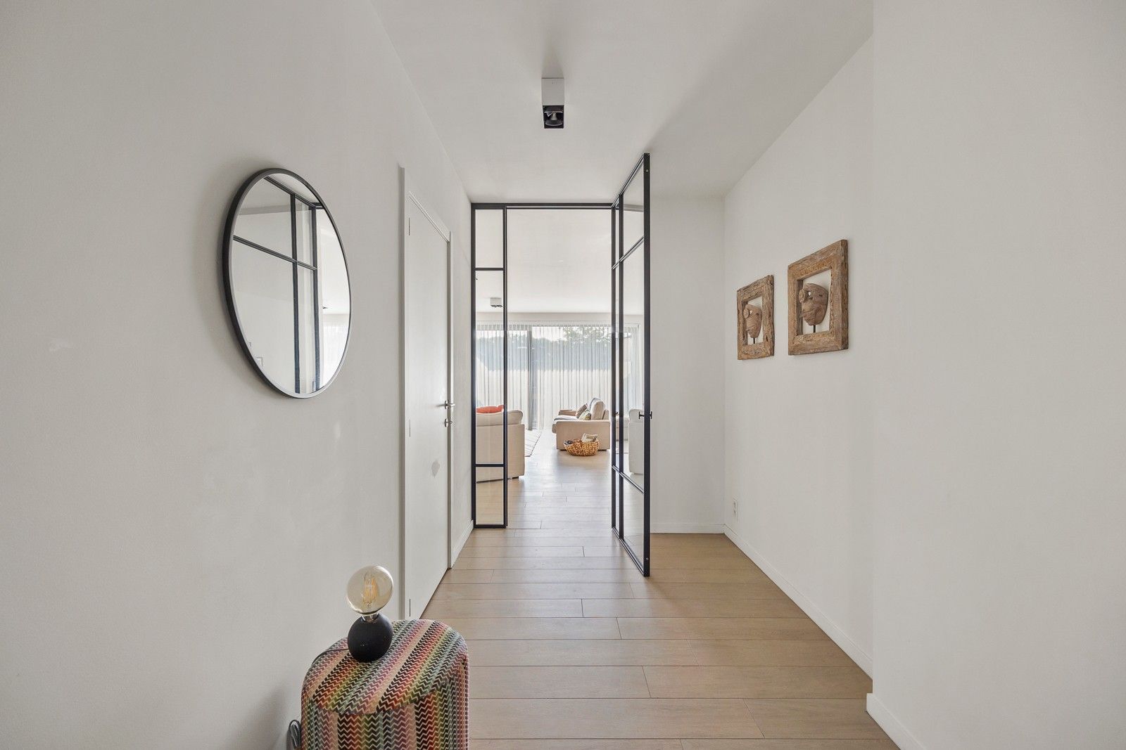 Prachtig appartement van 140m2 met ruim terras, grote kelder én garagebox. foto 2