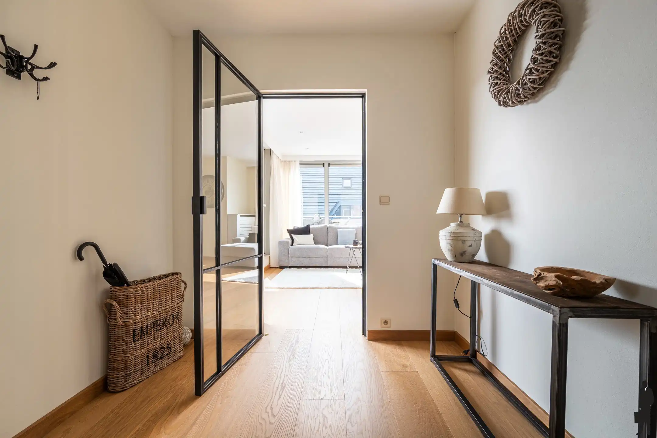 Ruim, lichtrijke penthouse met terras van ca. 55m² te Minderhout foto 3