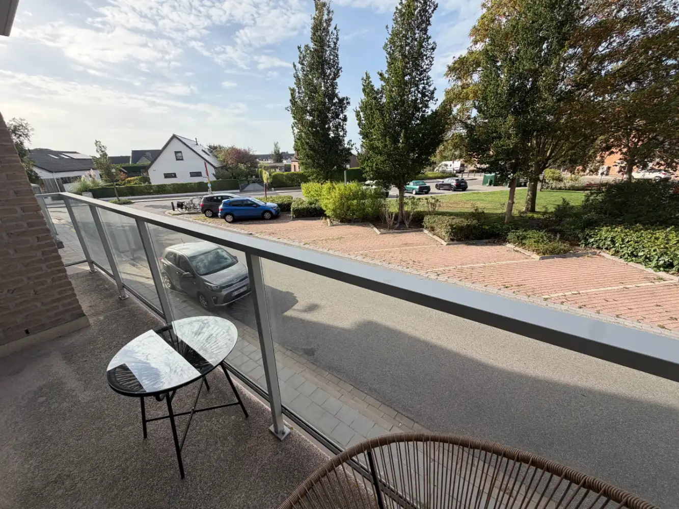 Instapklaar gemeubeld appartement met twee slaapkamers en zonnig terras in een residentiële wijk van Blankenberge. foto 7