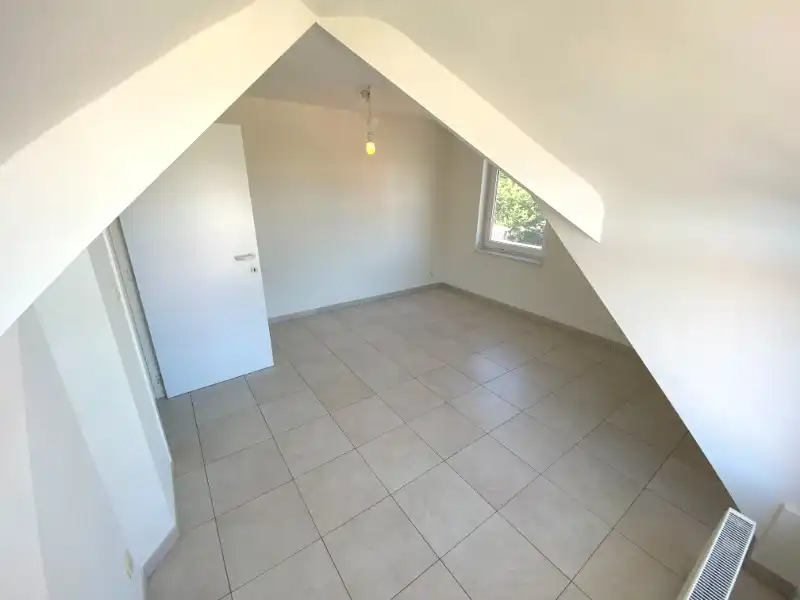 Dakappartement met groot terras, gunstig gelegen / nabijheid centrum Meerhout, met garage foto 15