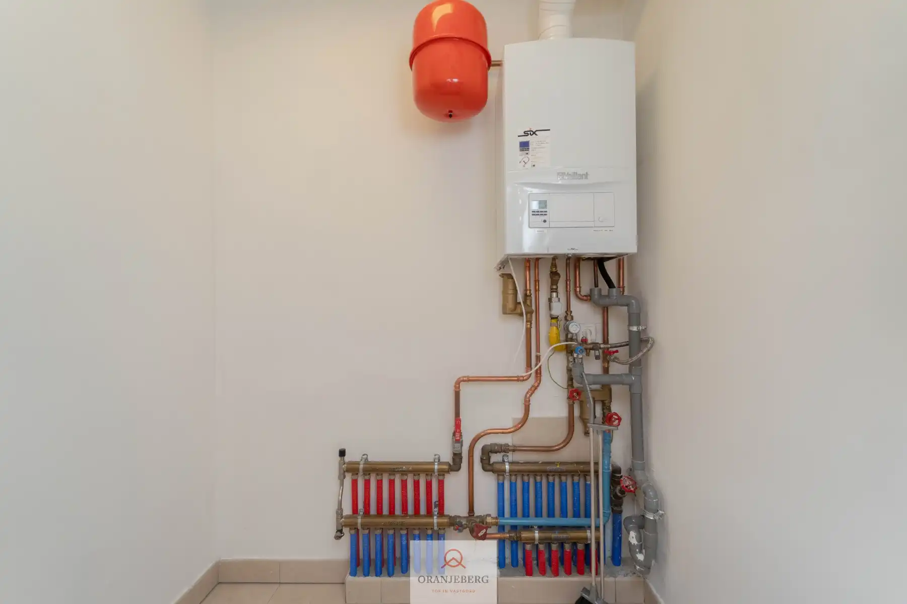 Ruim 3 slpk-appartement met bovengrondse staanplaats nabij Sterre! foto 15