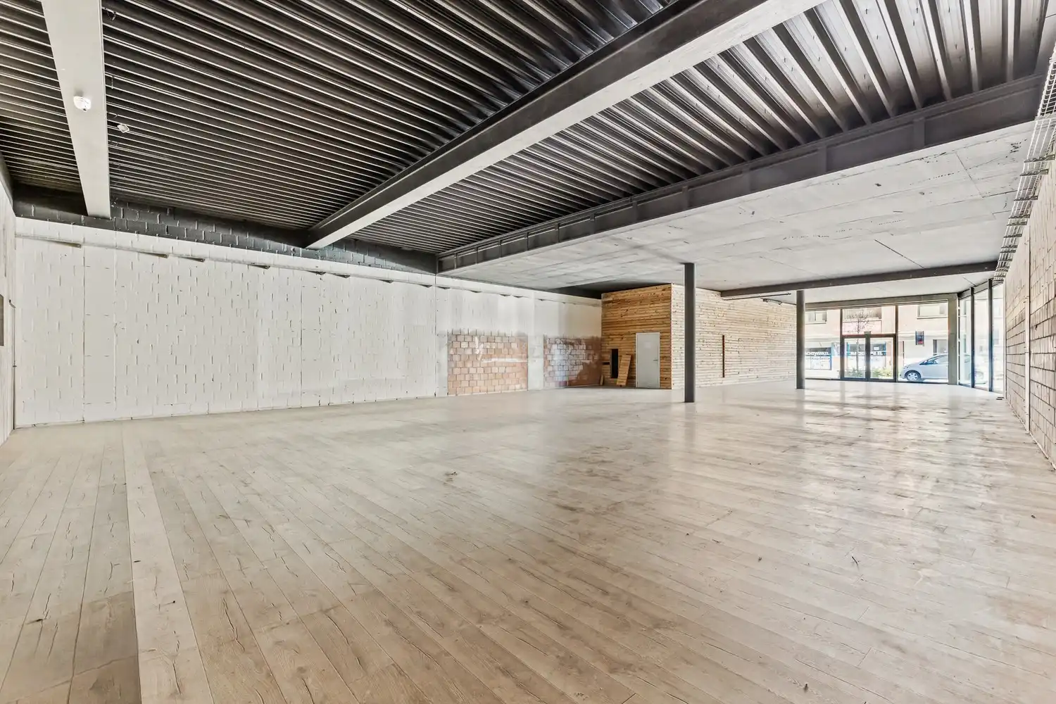 In te richten handelsgelijkvloers op toplocatie te Keerbergen foto 10