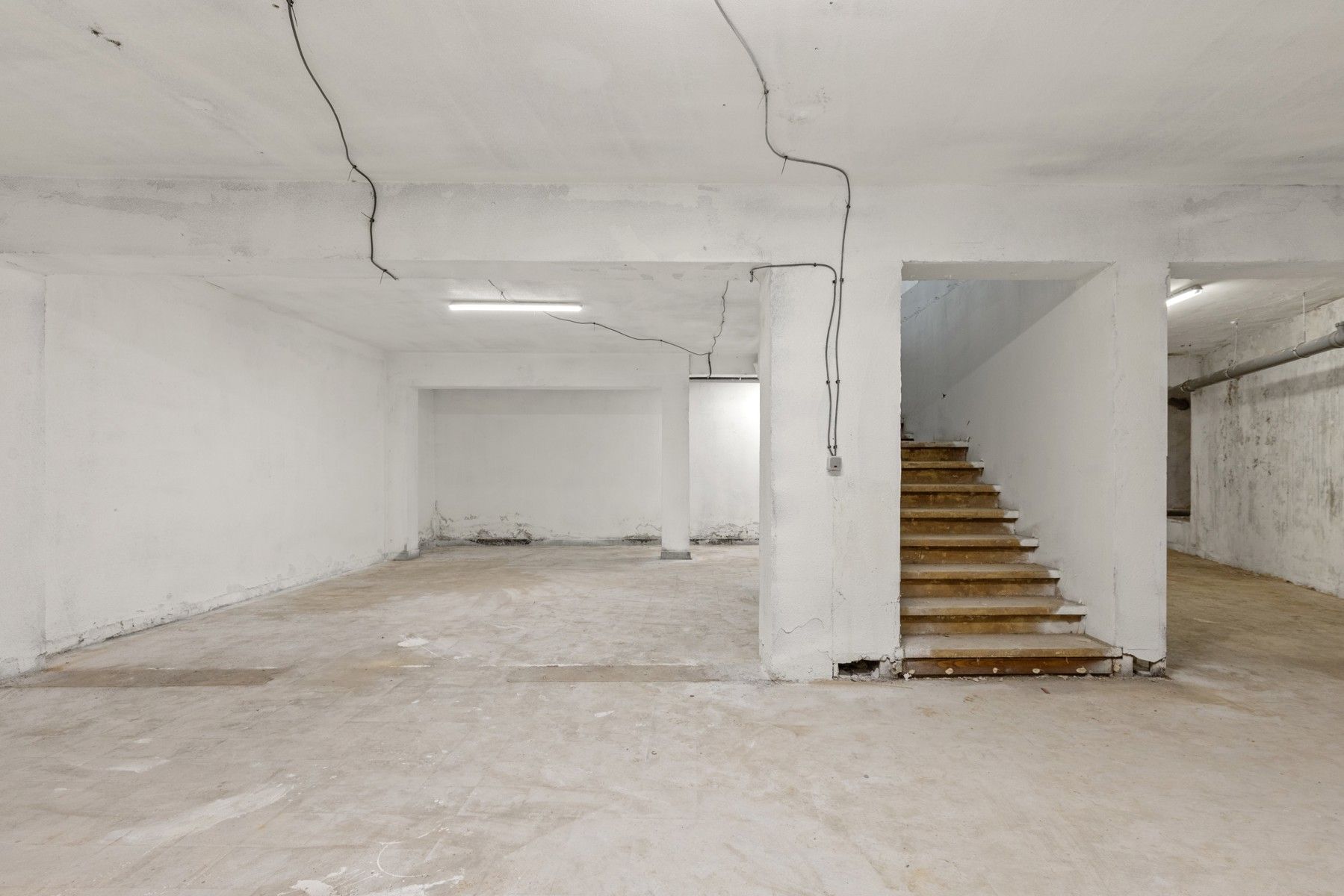 Casco commercieel gelijkvloers van 280m² foto 7