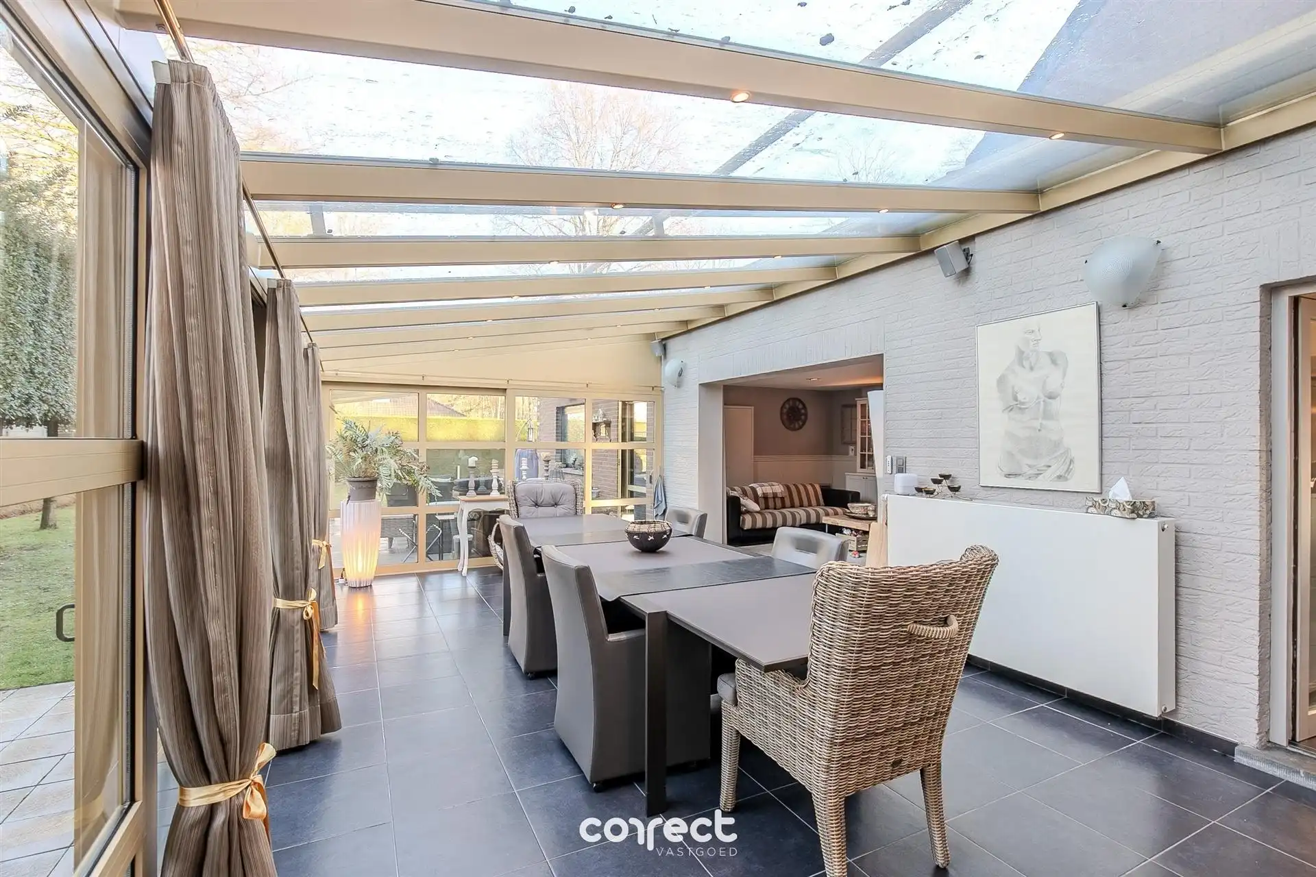 Karaktervolle, energiezuinige (label C) villa met tal van mogelijkheden! foto 4