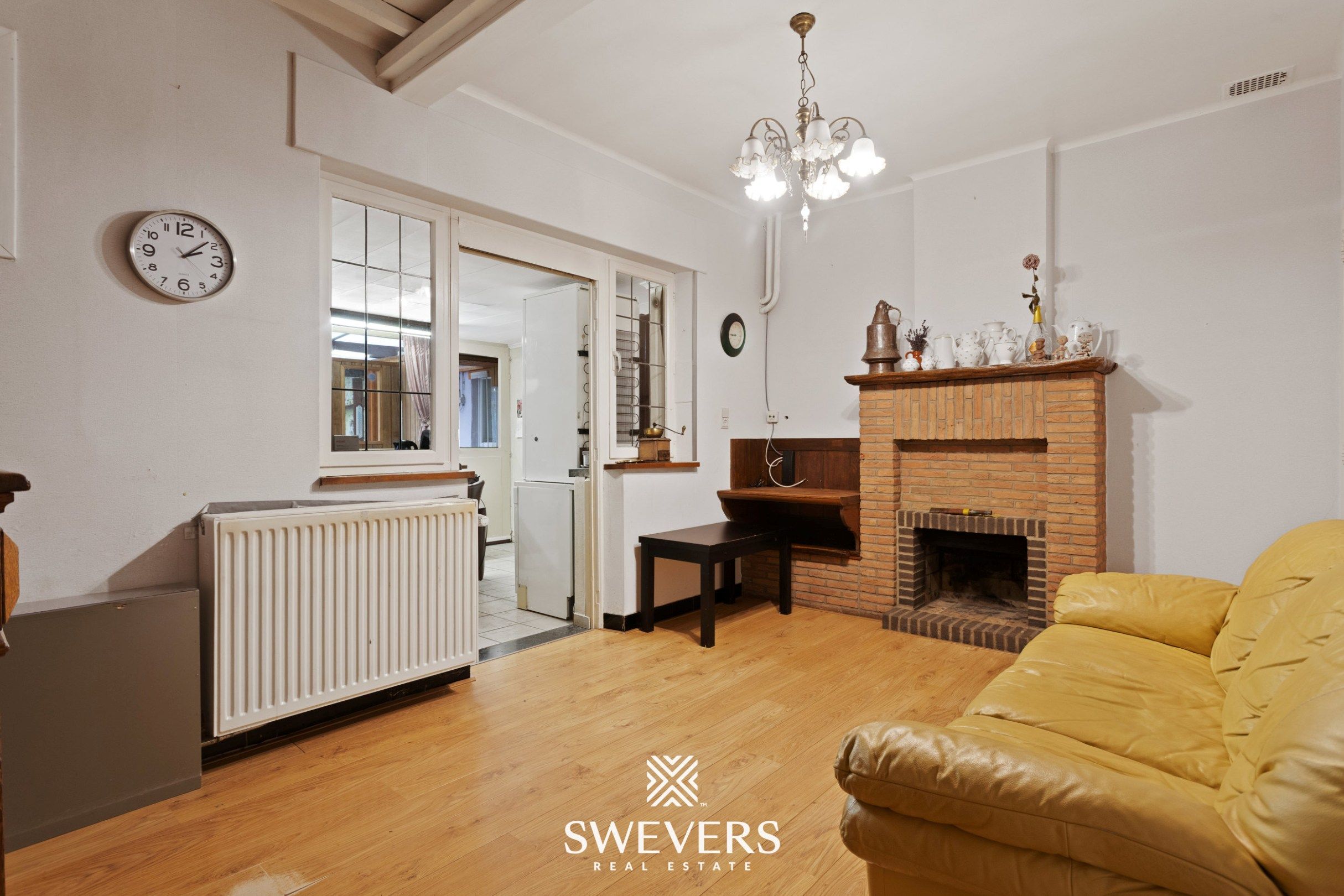 Zeer solide woning met renovatiepotentieel op 10a 18ca  foto 9