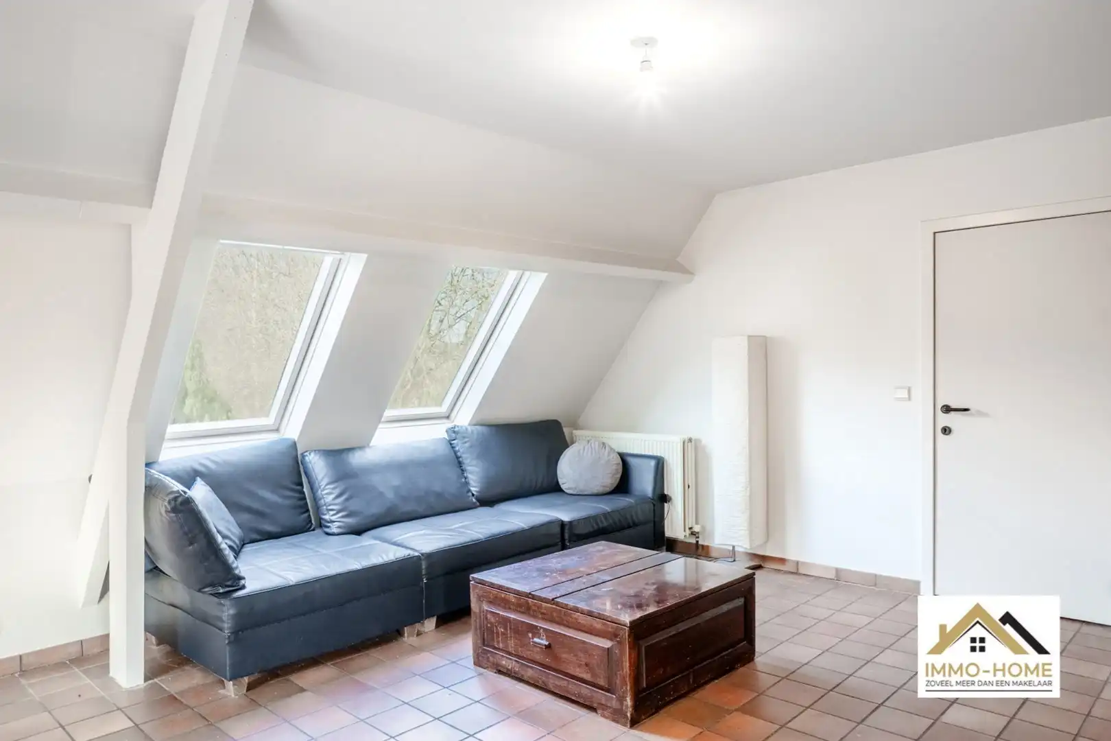 Halfopen bebouwing nabij centrum Lokeren foto 3