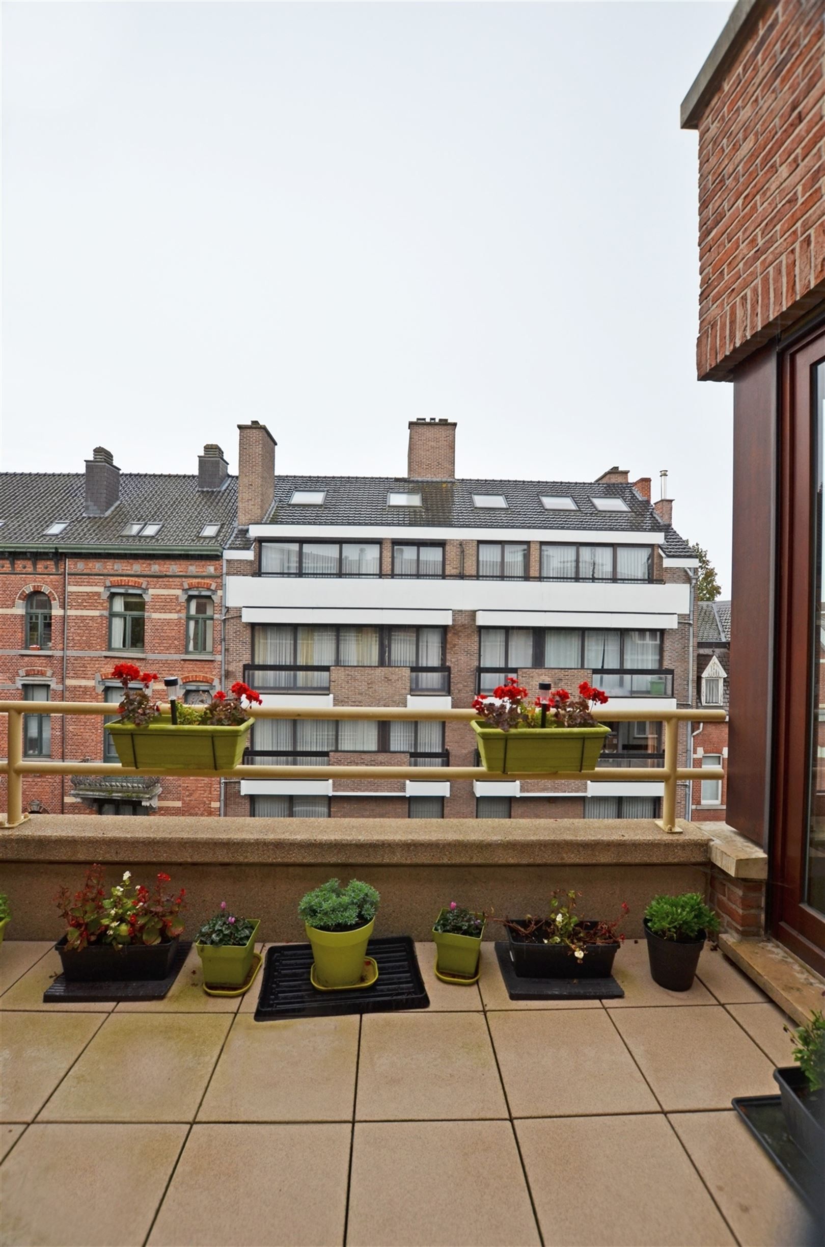 Goed onderhouden appartement in residentie 'Villers' foto 9