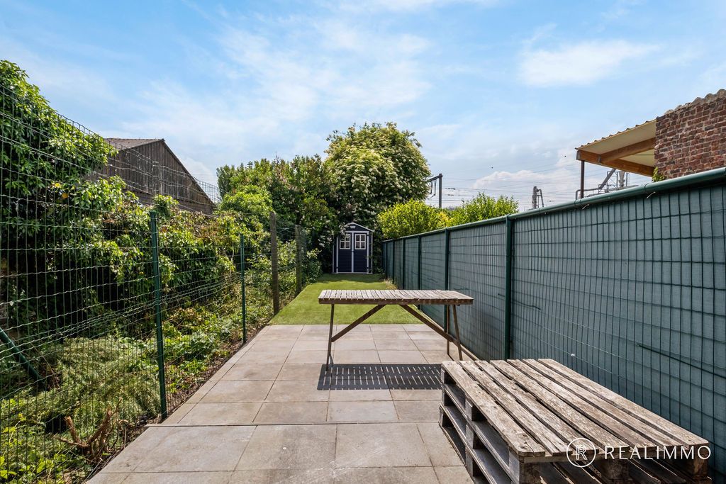 Instapklare woning met tuin en 2 slaapkamers foto 16