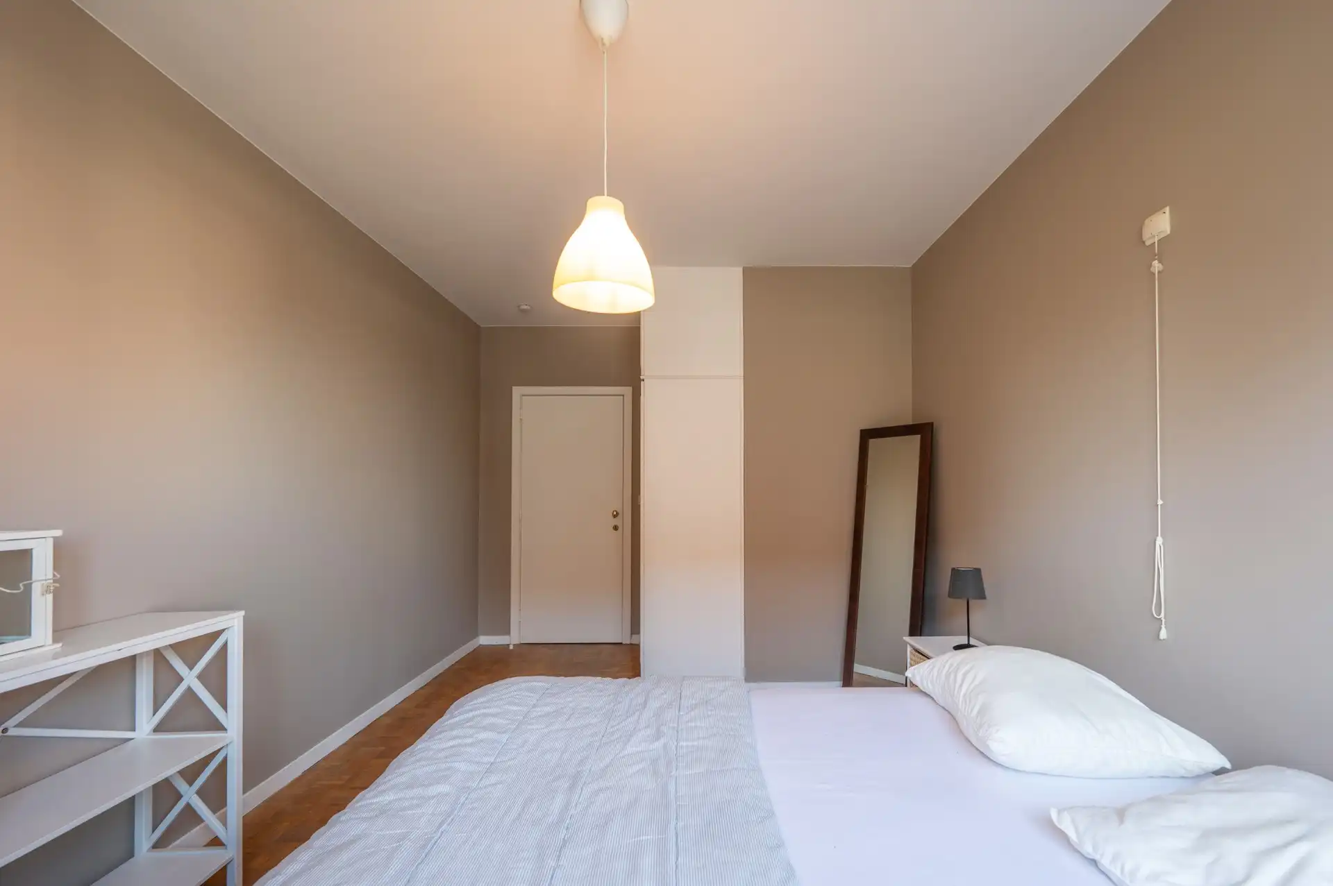 Gemeubeld: ruim appartement vlakbij zee! foto 11