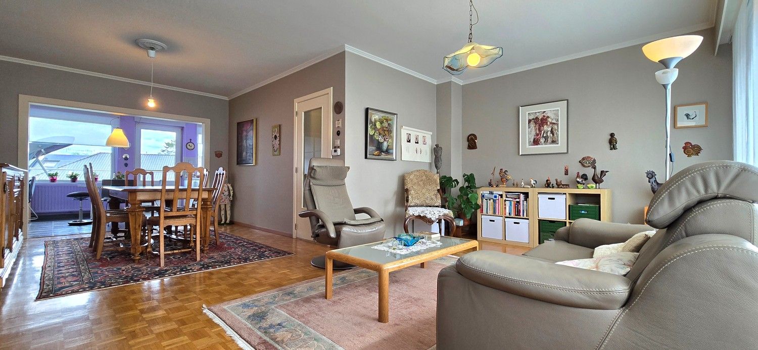 Te Koop in Tongeren centrum : Prachtige bel-étage-woning met een extra studio. foto 4