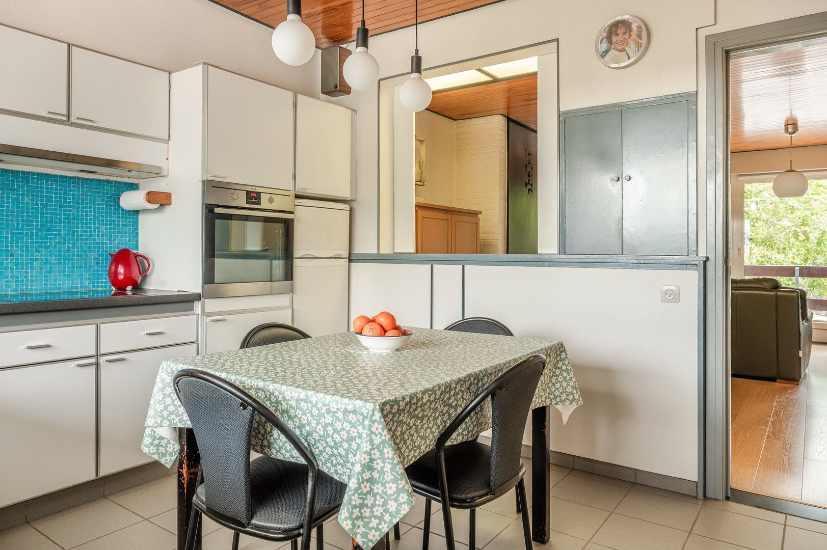 Praktische bel-etagewoning met 3 slaapkamers en tuin. foto 9