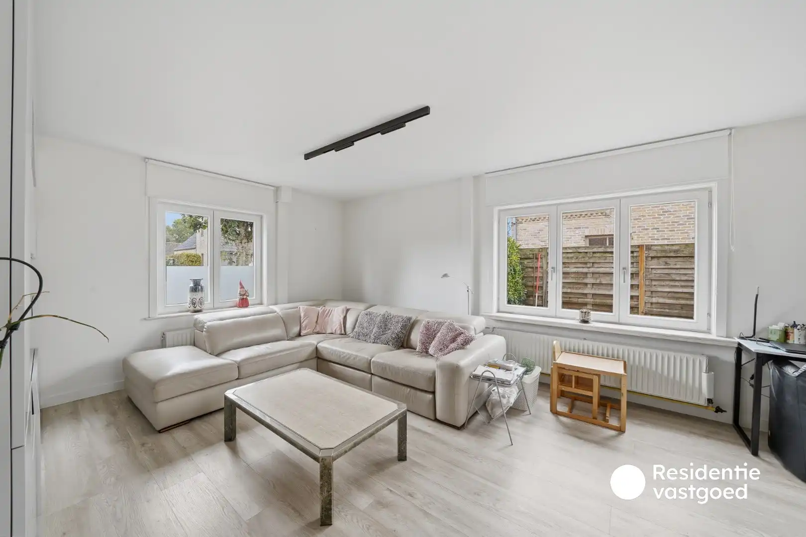 Vrijstaande woning op ruim zonnig perceel in het landelijke Roksem/Ettelgem foto 5