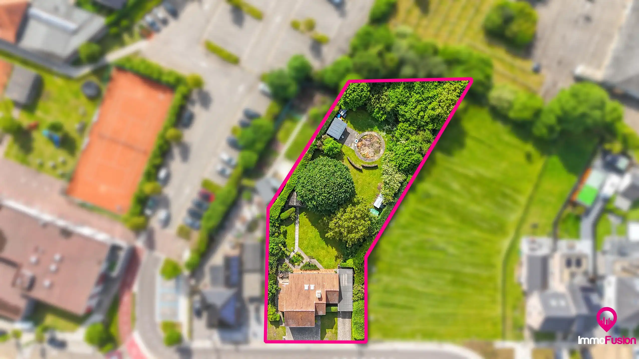Ruime gezinswoning met 4 slaapkamers en prachtige tuin foto 39