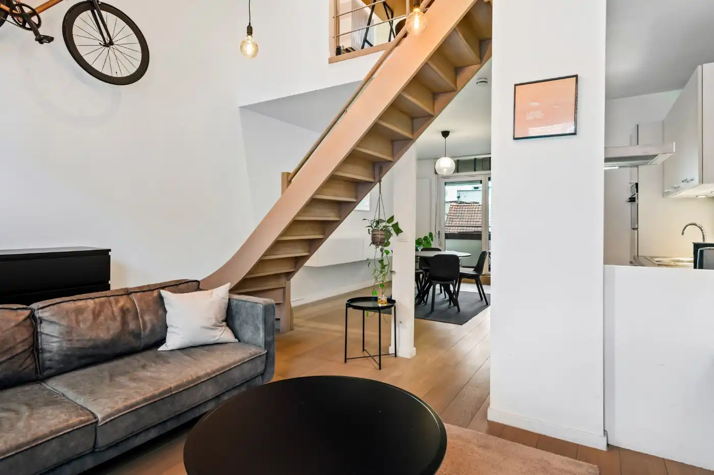 Instapklaar duplex-app. op 3e verd. met 1 slpk. en kelderberging foto 13