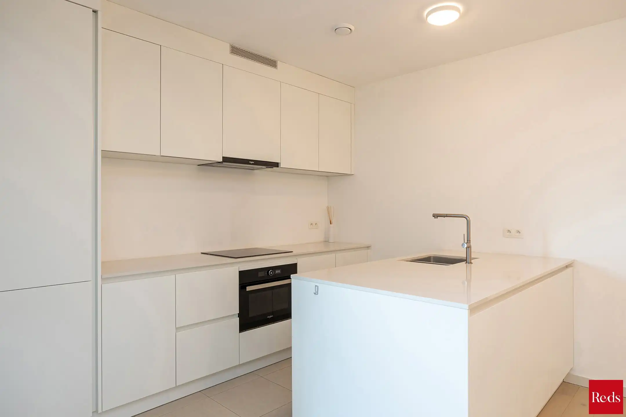 Recent appartement met 2 slaapkamers in residentie 'De Post' foto 5