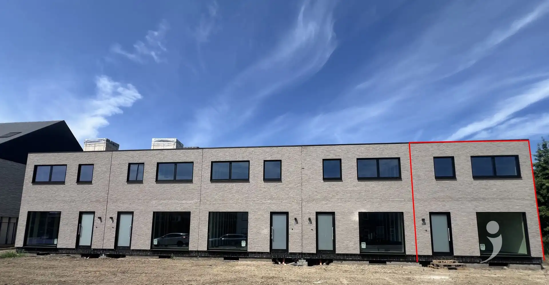 Nieuwbouw huis foto {{pictureIndex}}