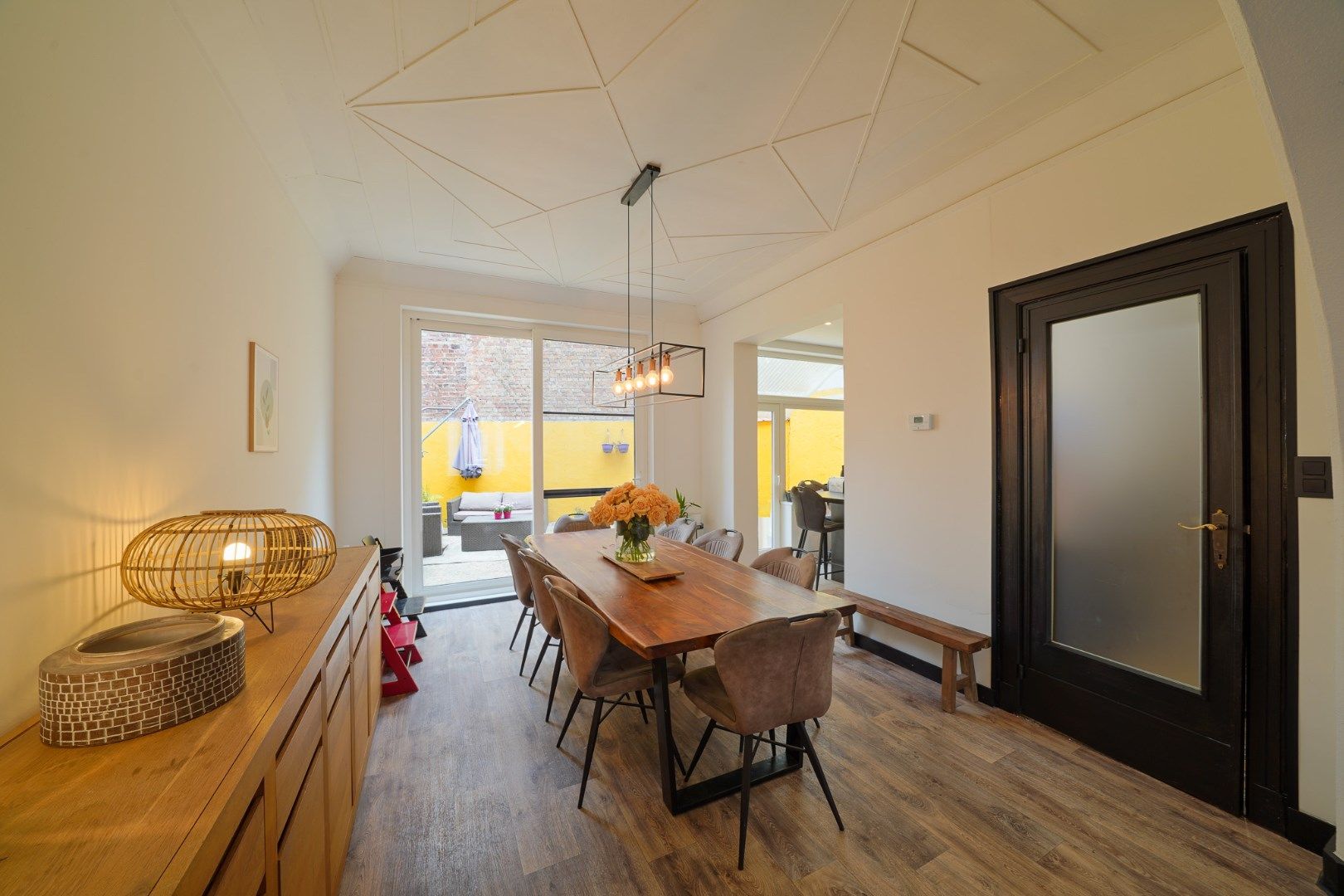 Prachtige ruime woning in hartje Oostende! foto 4