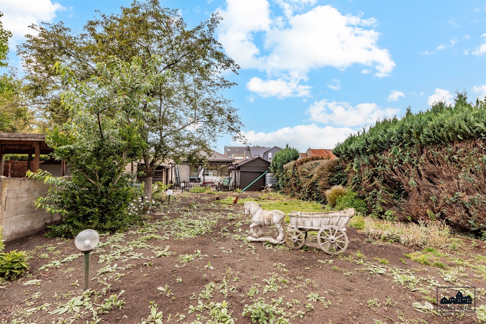 Ruime, gerenoveerde bungalow te koop in De Klinge foto 15