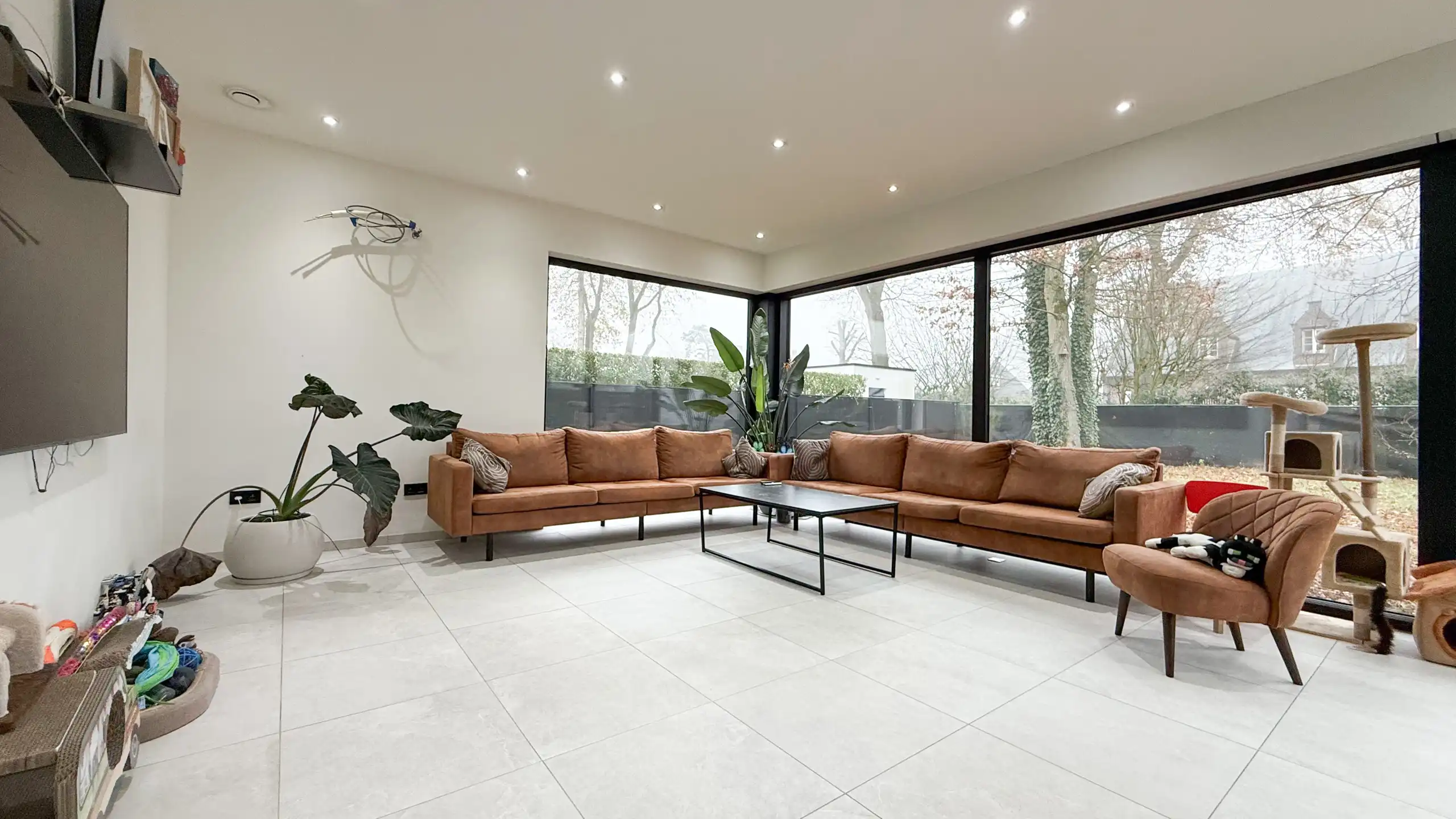 Exclusieve villa met hoogwaardige afwerking Genk! foto 2