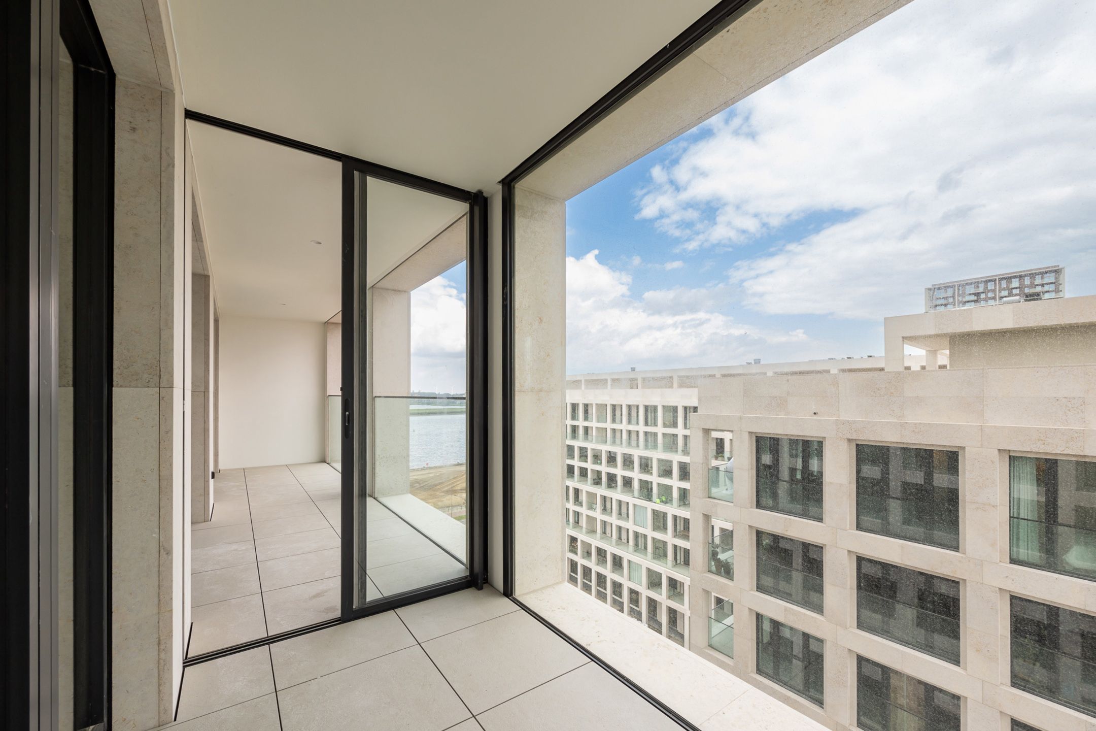 Appartement met 1 slaapkamer en ruim terras op Nieuw Zuid foto 12