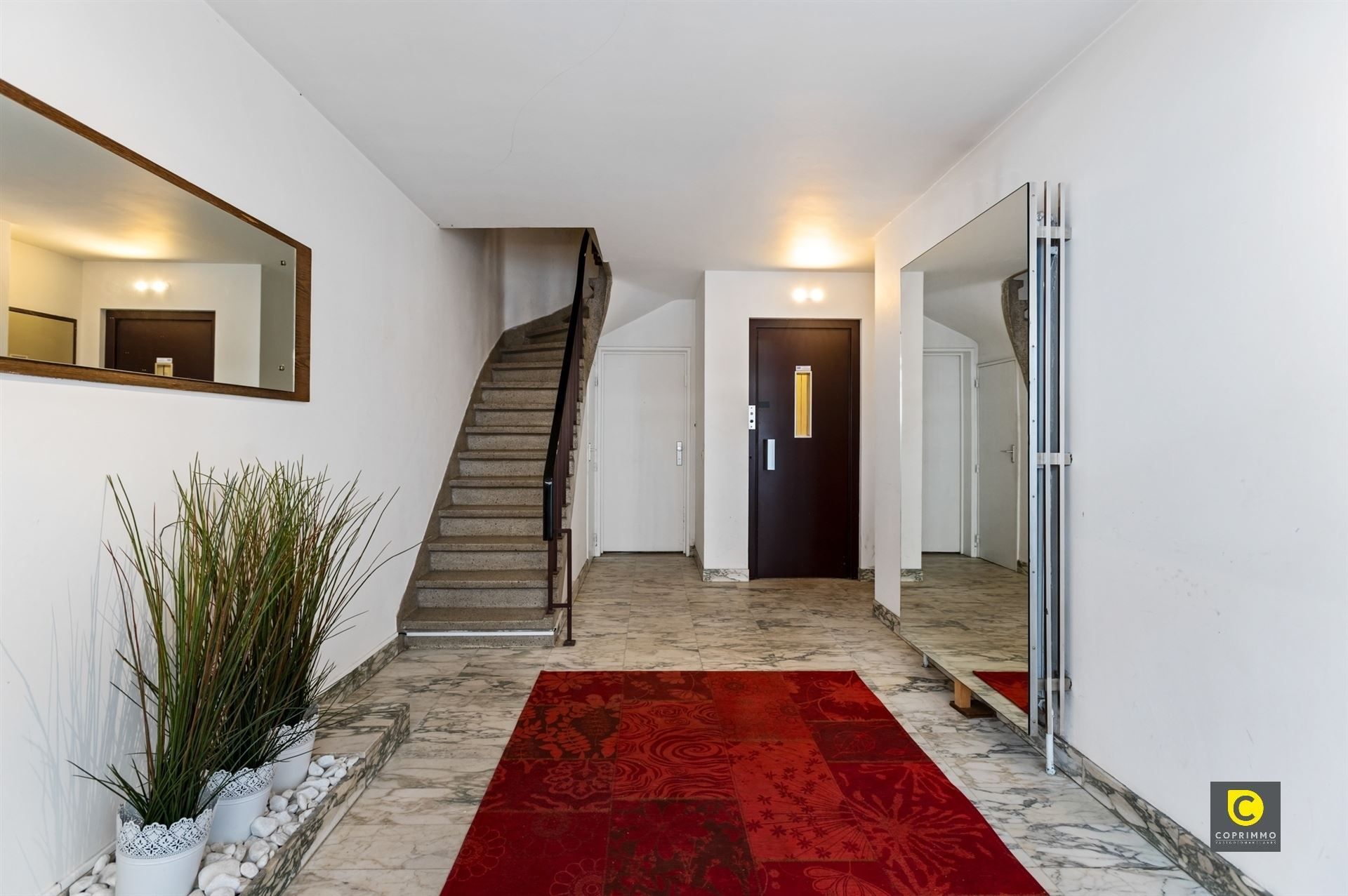 Te renoveren 3 slpk app in Oud Berchem! foto 10