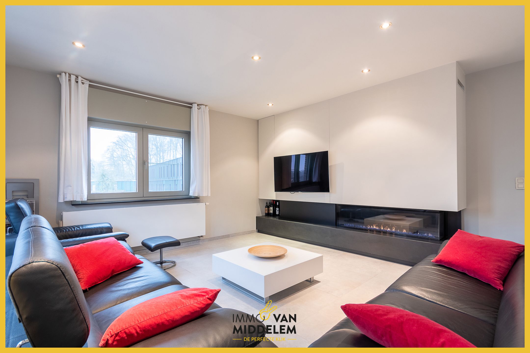 INSTAPKLARE (KANGOEROE)WONING MET 5 SLPK, BIJGEBOUW & TUIN foto 5