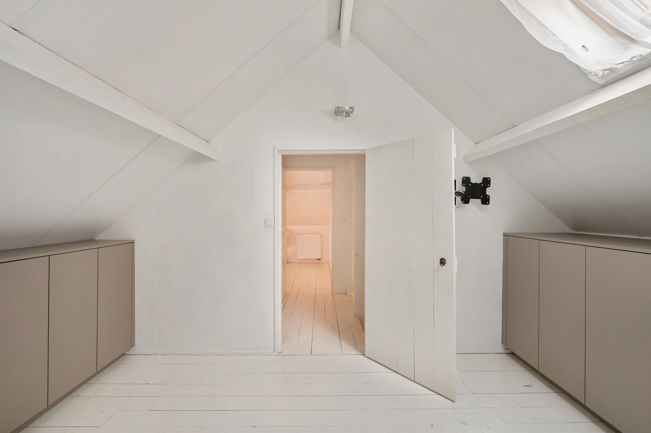 Volledig gerenoveerd duplex appartement aan het Park! foto 9