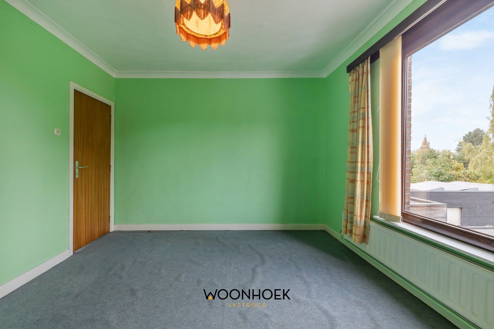 Halfopen bebouwing met 3 slaapkamers & zij-ingang.  foto 17