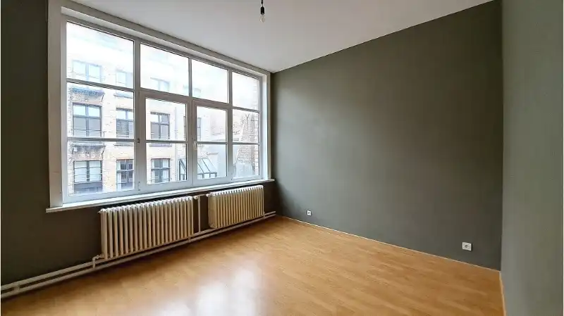 Ruim 2-slaapkamerappartement te koop in centrum Brugge foto 6