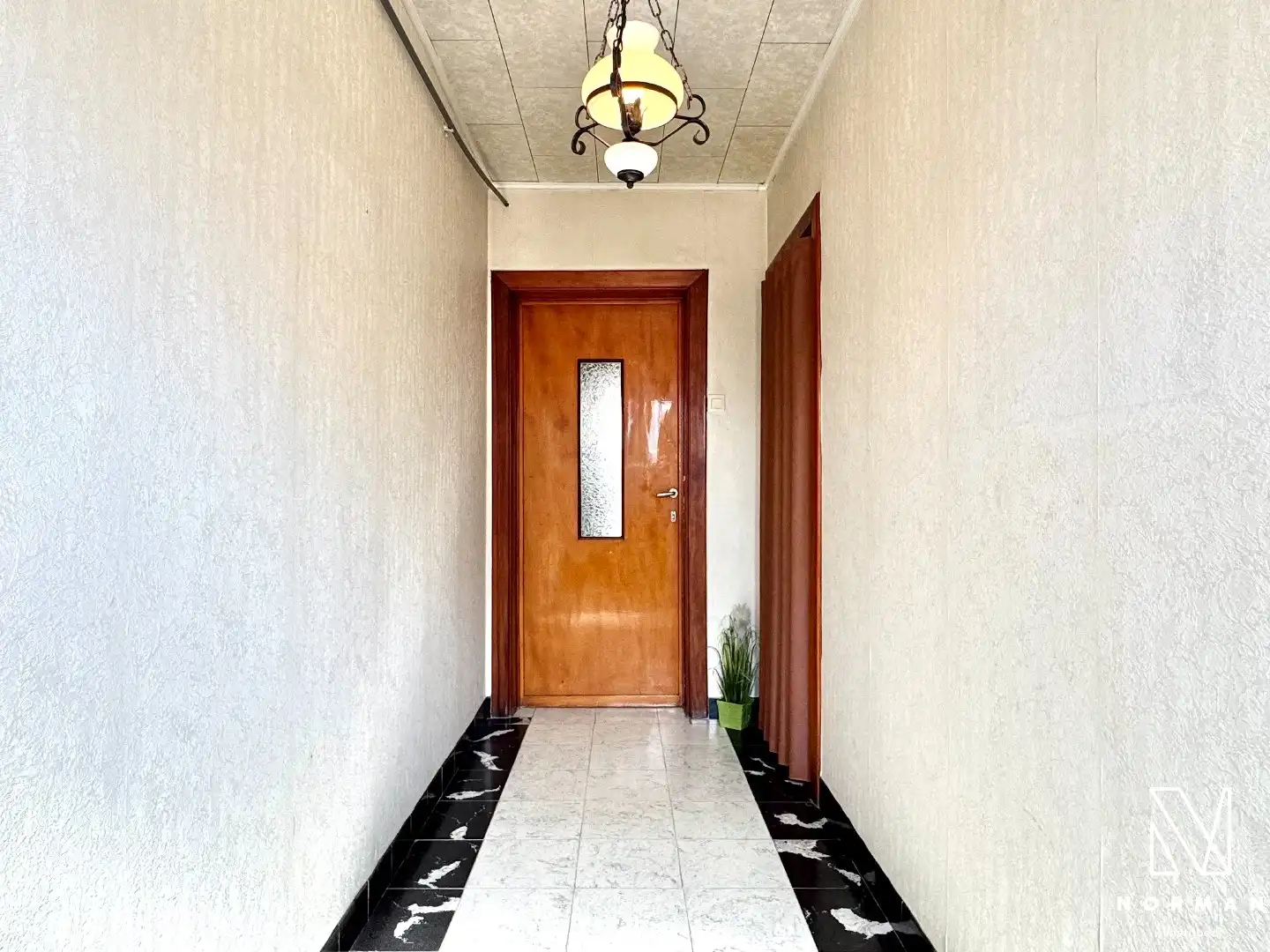 Instapklare woning te koop in Bavikhove met 3 slaapkamers, 2 badkamers en werkatlier op rustige, landelijke ligging! foto 2