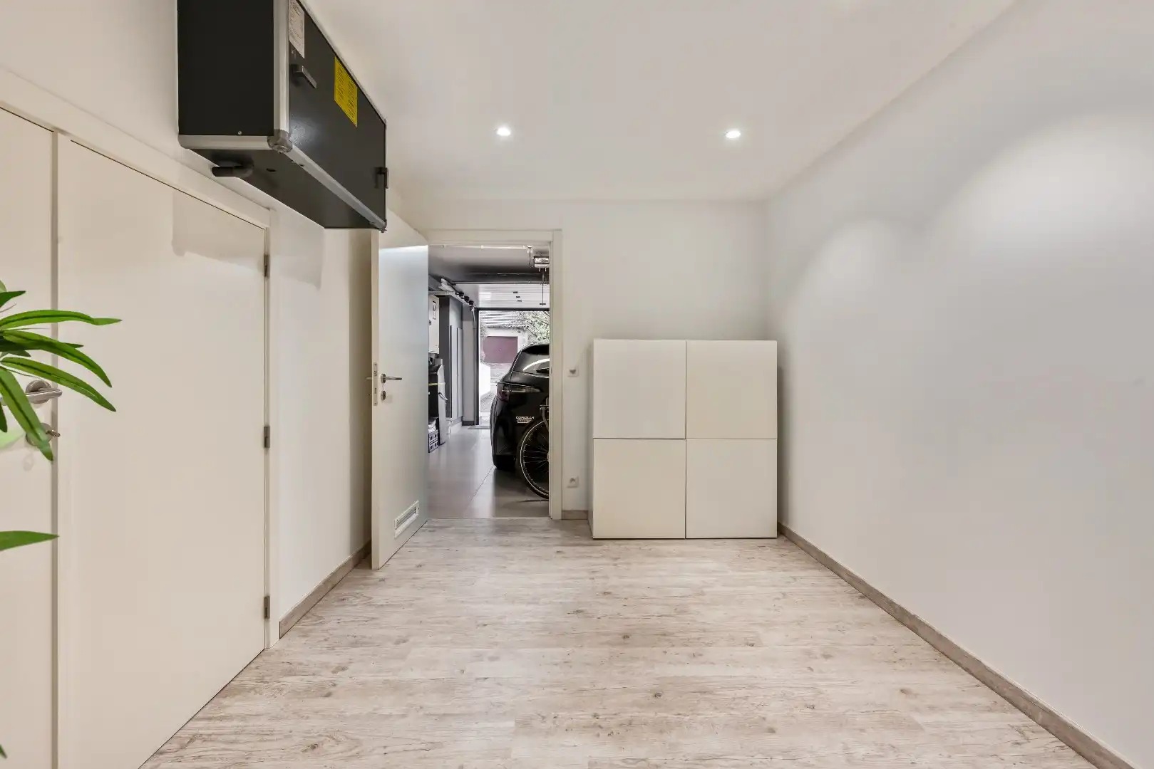 Villa met 115m² ondernemingsruimte! foto 4