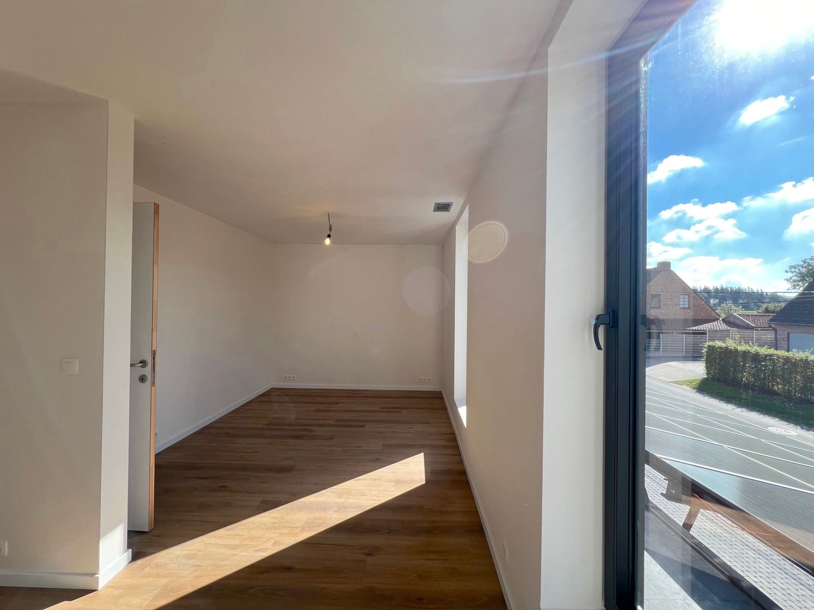 Prachtige woning met 4 slaapkamers foto 23