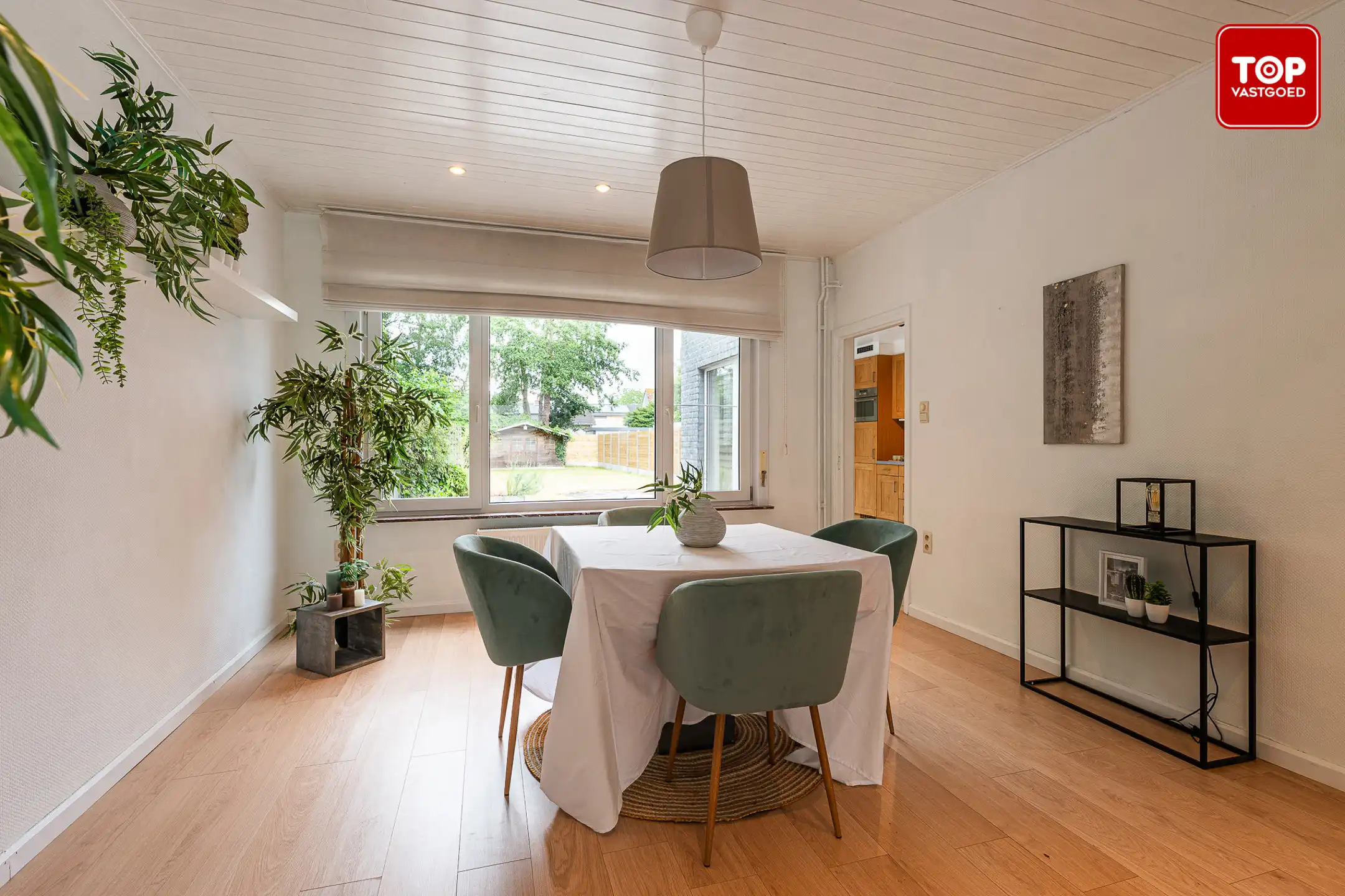 Instapklare woning met 3 slaapkamers, garage en zonnige tuin foto 7